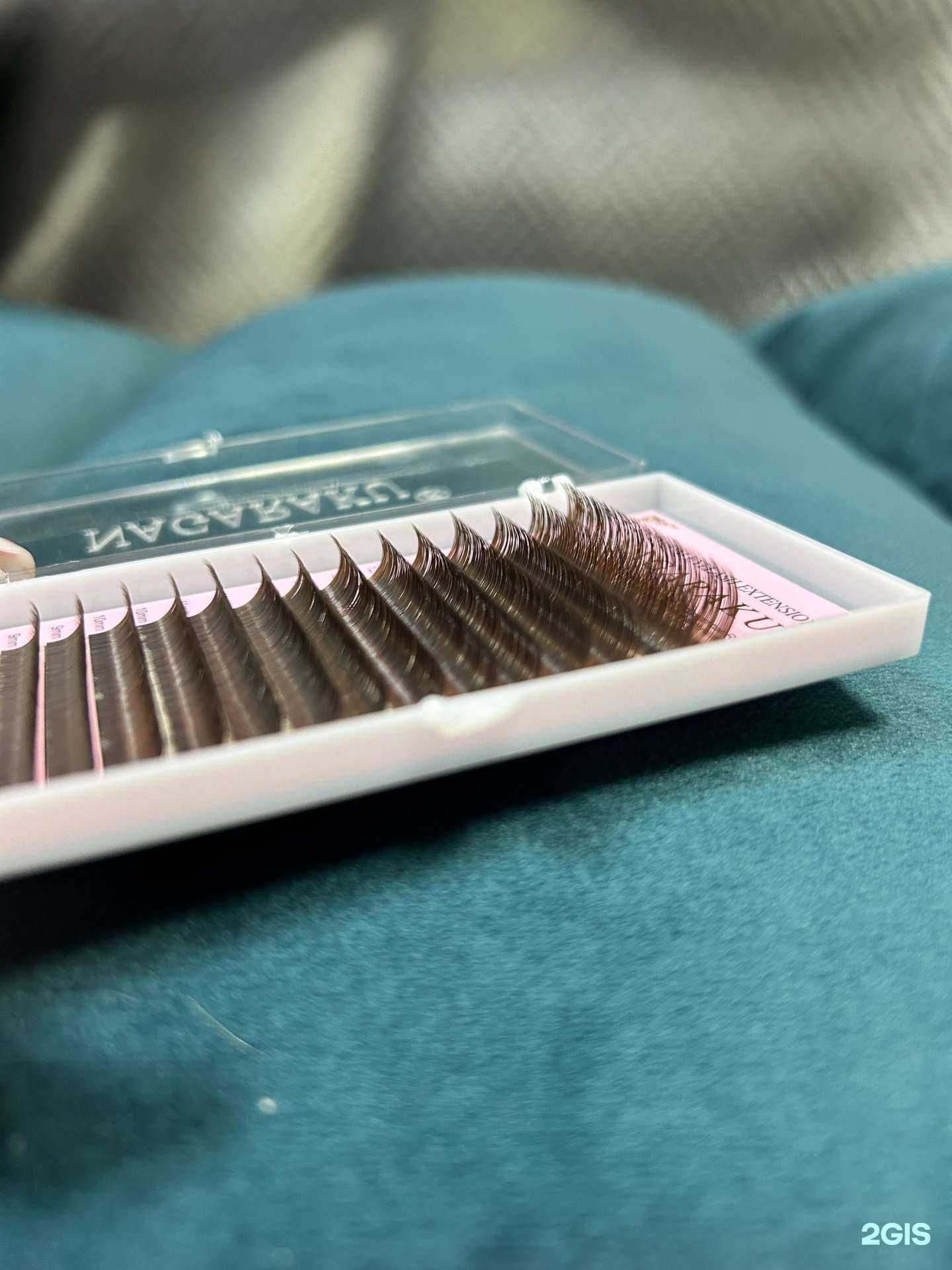 Отзывы на компанию Студия наращивания ресниц  в Барнауле c фото