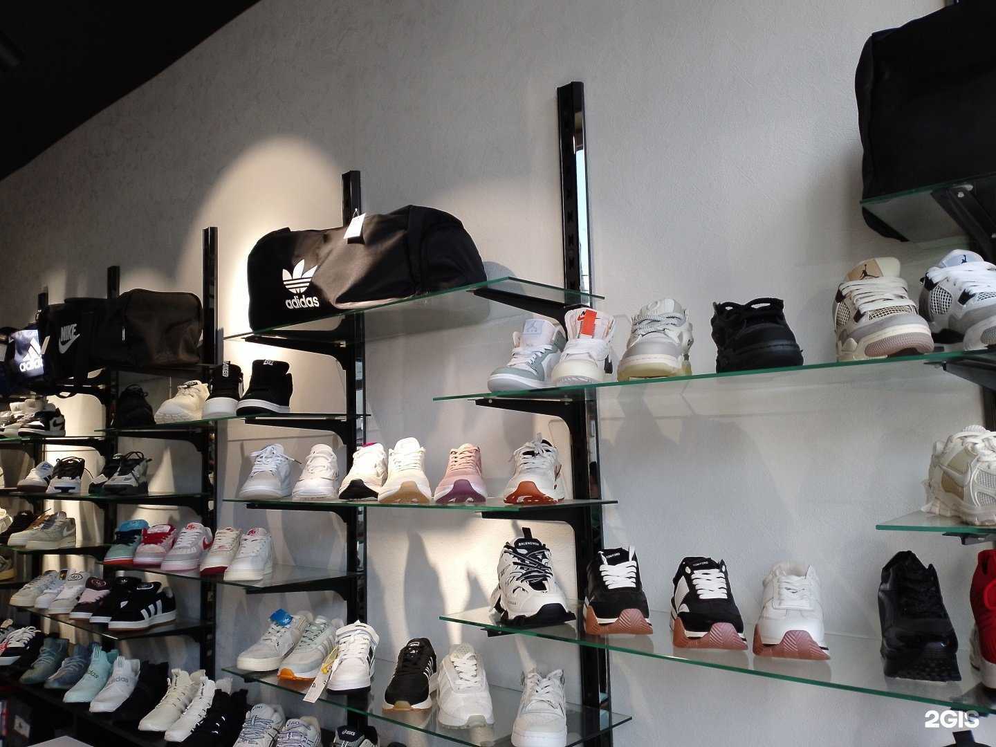 Отзывы на компанию Sneaker book в Анапе c фото