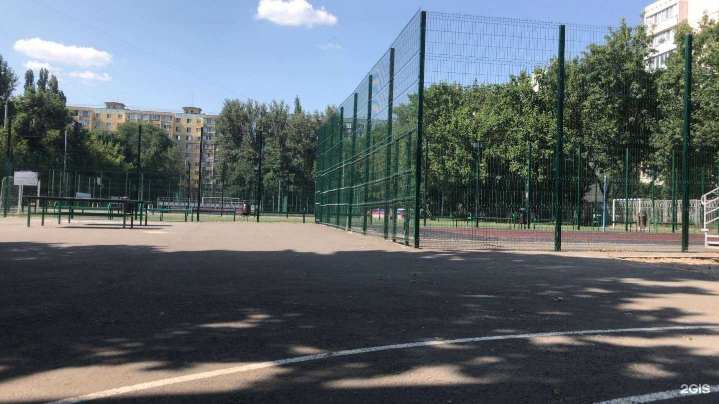 Отзывы на компанию Средняя школа №107 в Ростове-на-Дону c фото