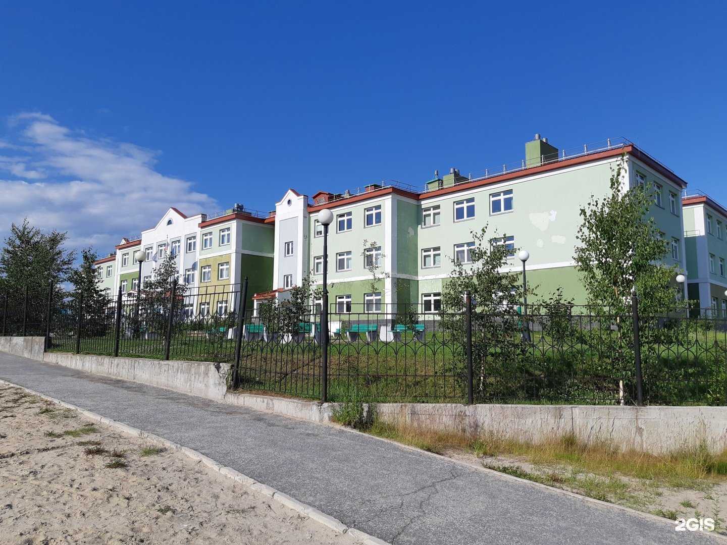 Отзывы на компанию Средняя школа №5 в Ноябрьске c фото