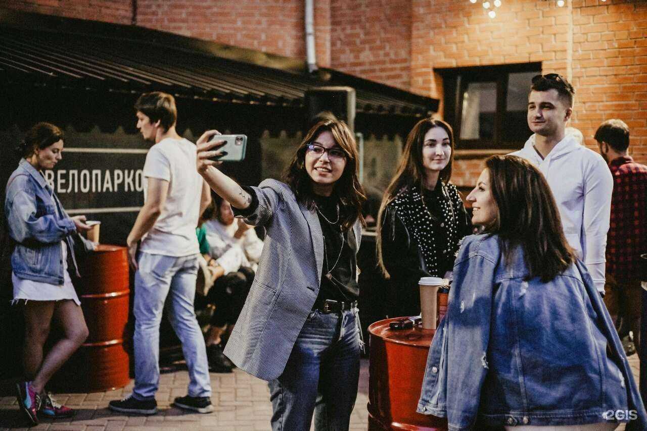 Отзывы на компанию Bootleggers Pub в Новосибирске c фото