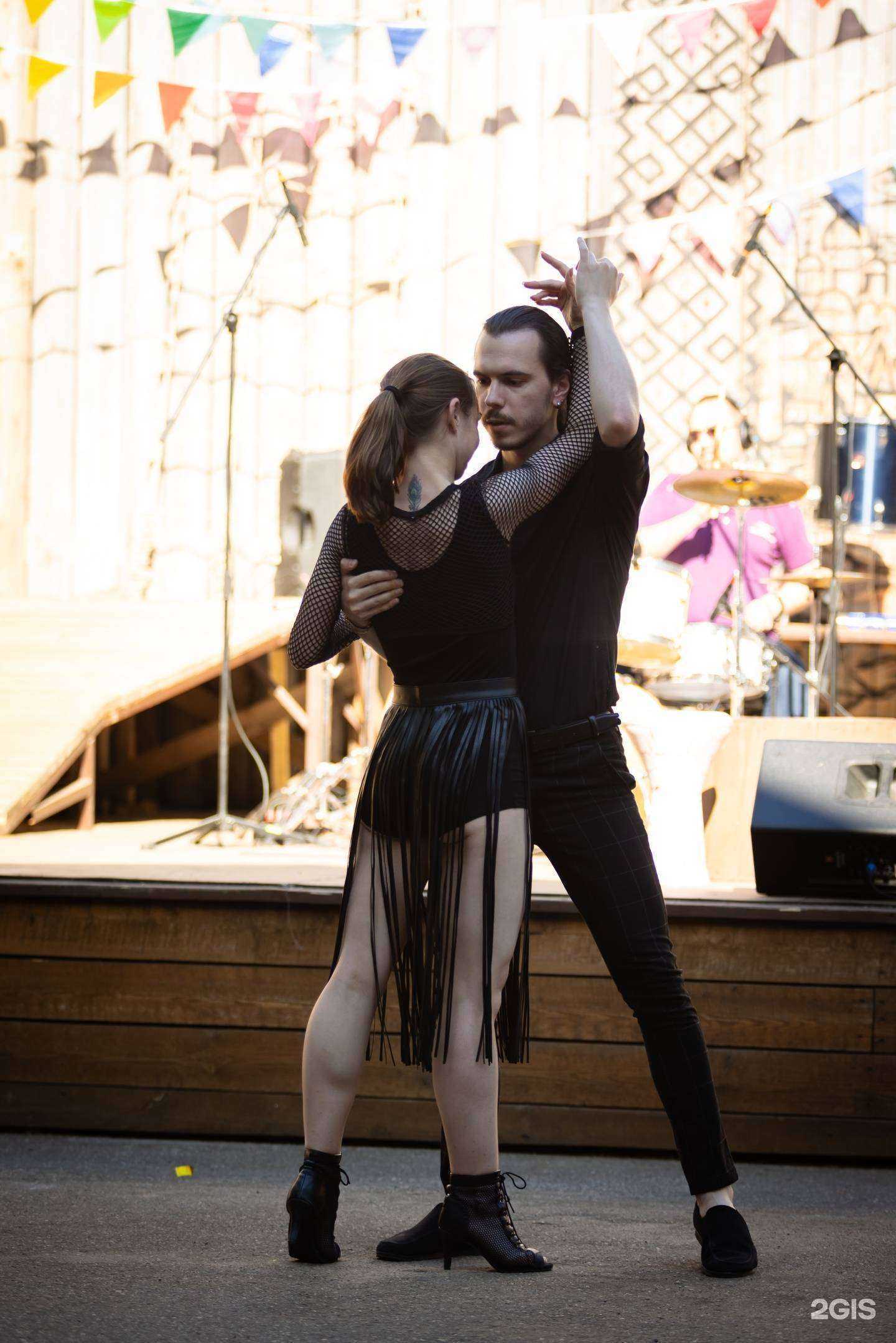 Отзывы на компанию ДансМикс в Великом Новгороде c фото