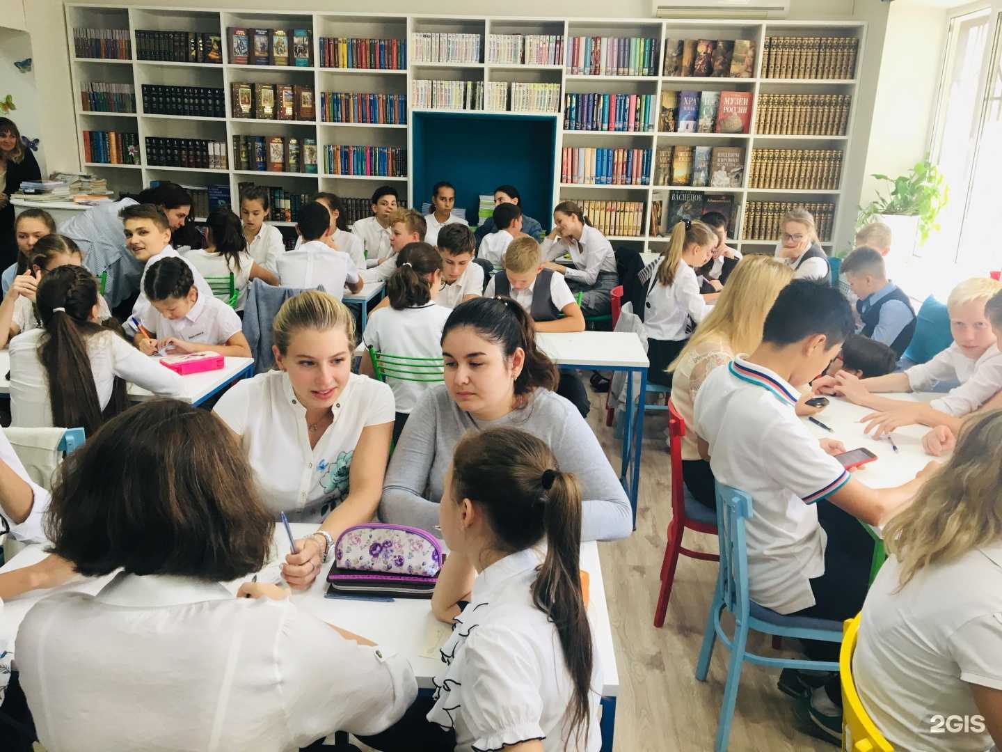 Отзывы на компанию Астраханский областной центр развития творчества в г. Астрахань c фото