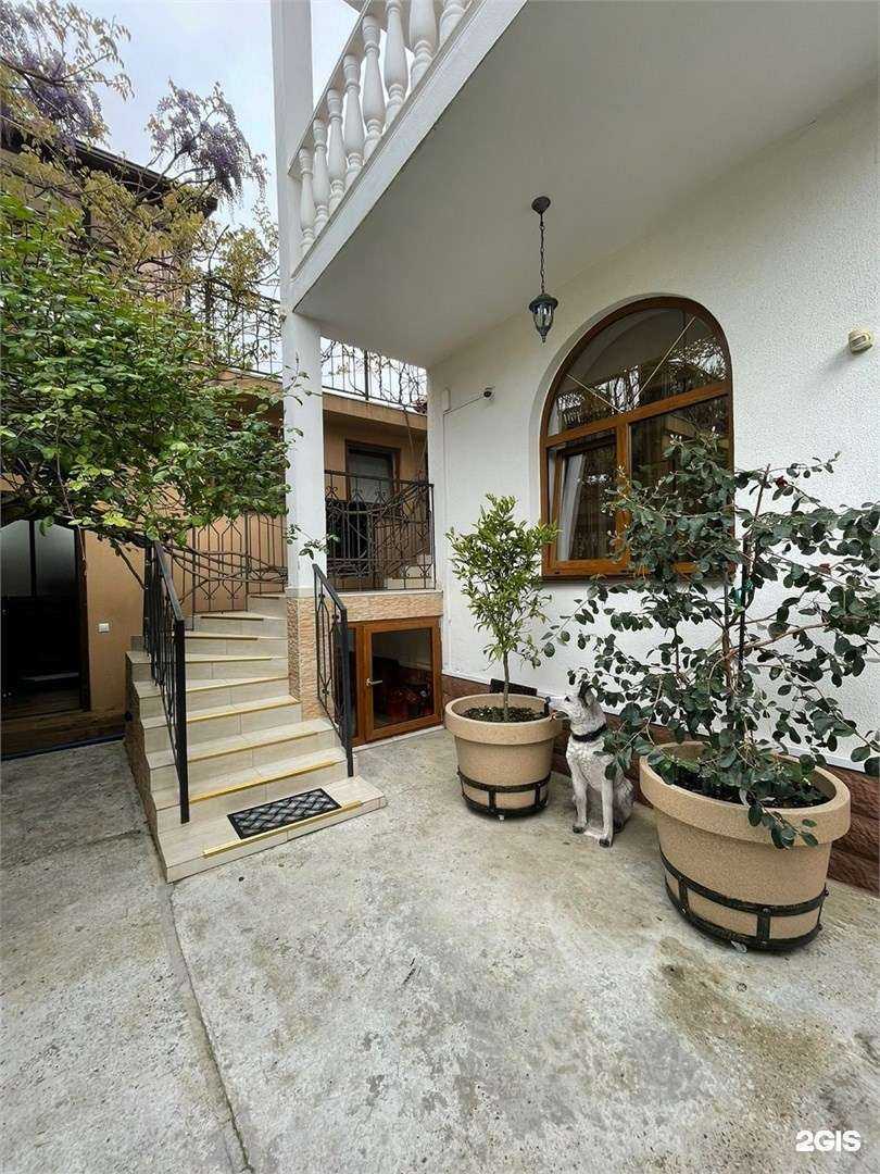 Отзывы на компанию У Валентины в Сочи c фото