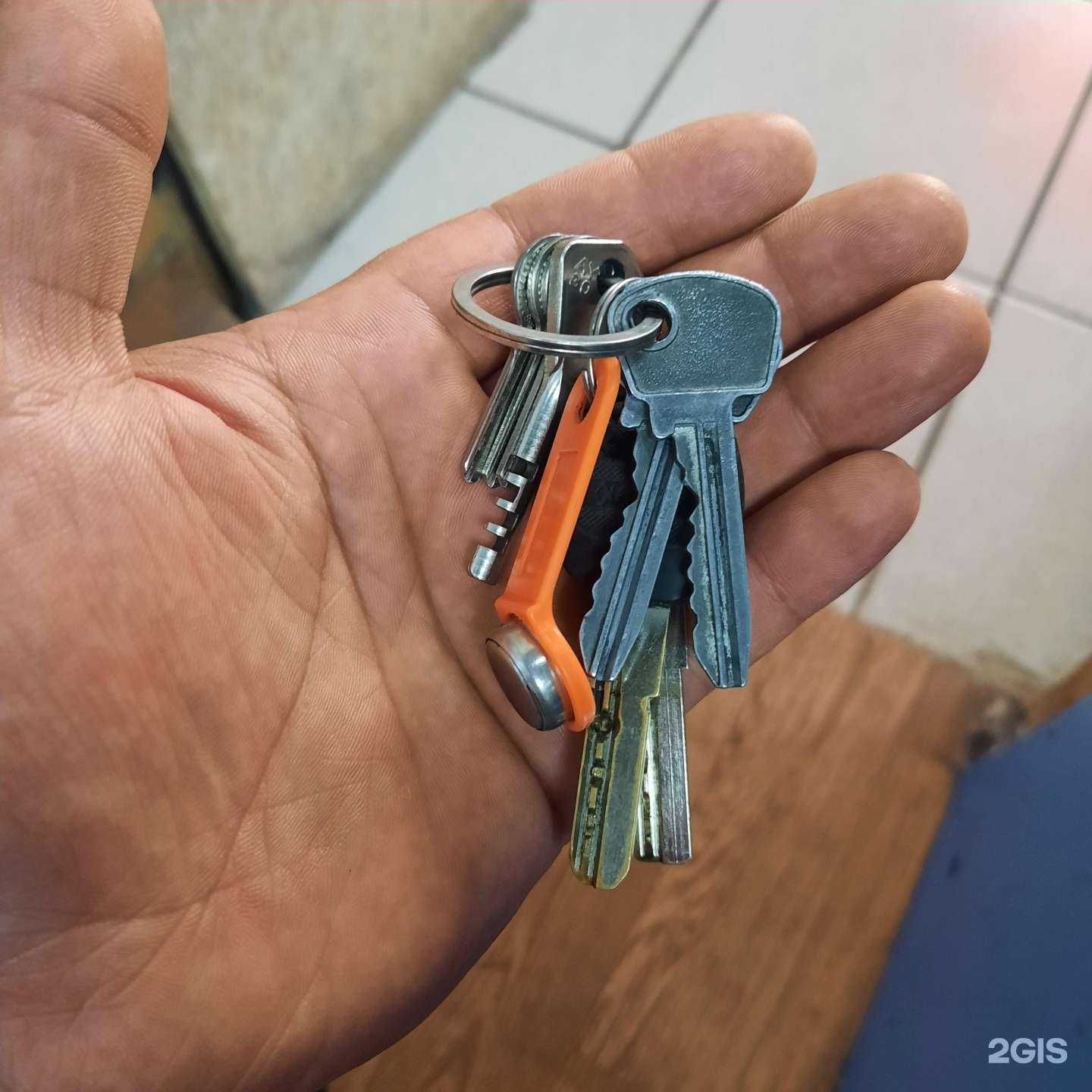 Отзывы на компанию Мастерская по ремонту обуви и изготовлению ключей в г. Нижний Новгород c фото