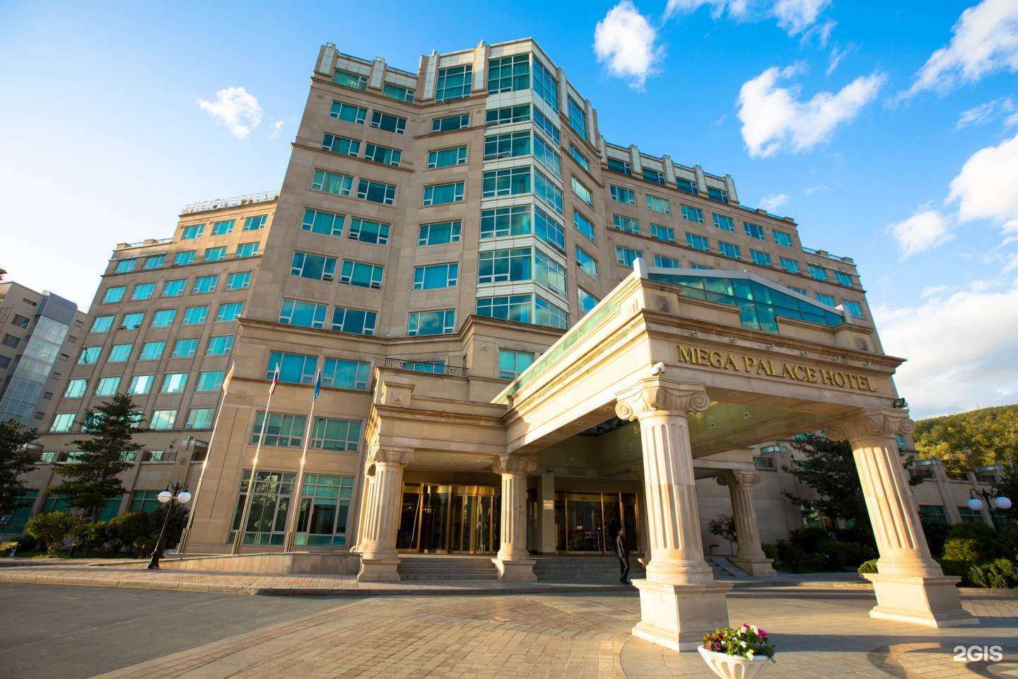 Отзывы на компанию Мега Палас в Южно-Сахалинске c фото