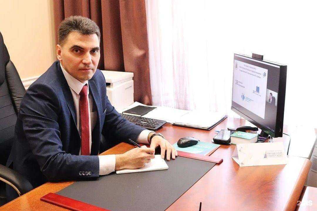 Отзывы на компанию Финансовый университет при Правительстве РФ в Курске c фото