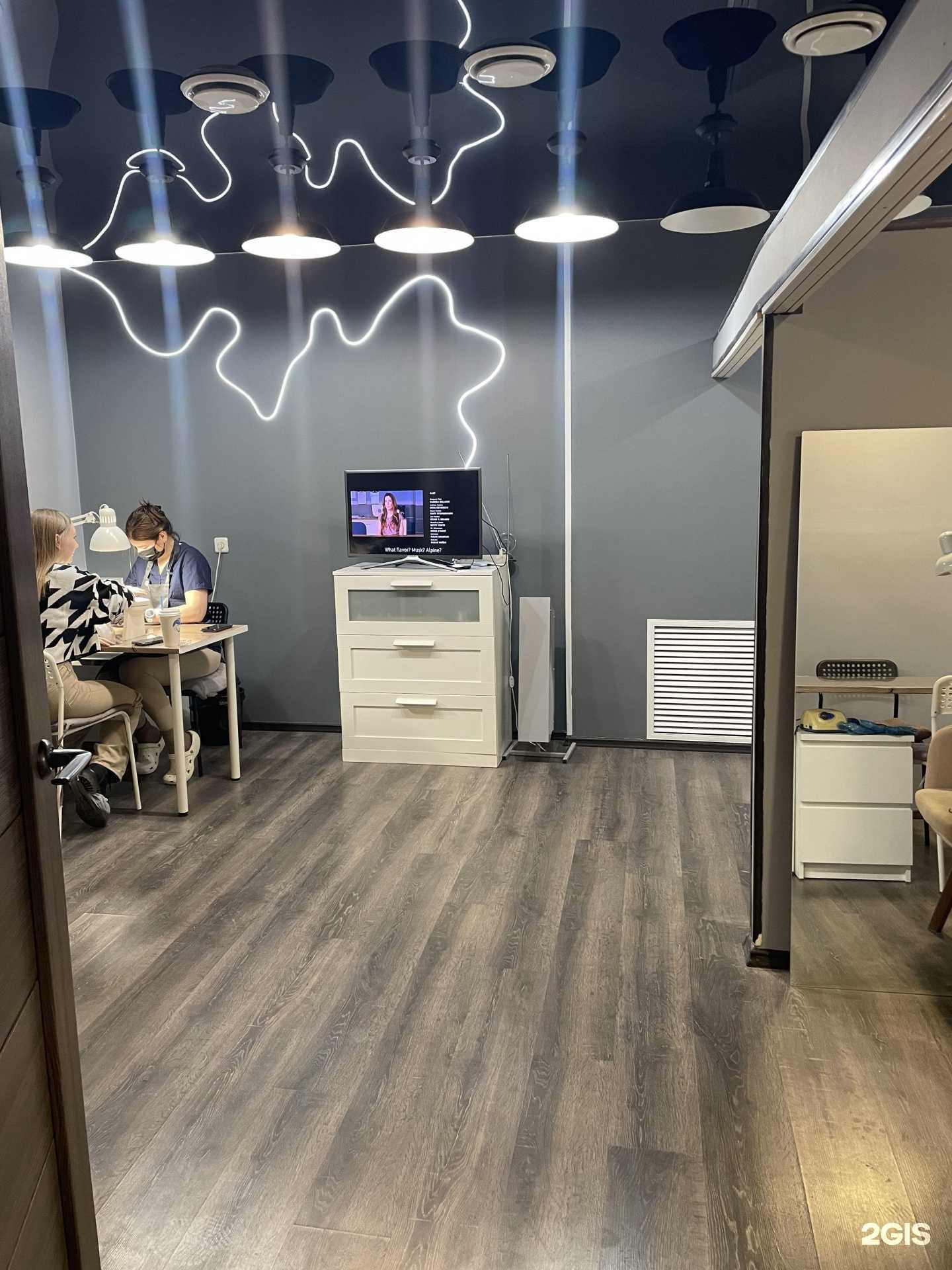 Отзывы на компанию Neon nail  в г. Владивосток c фото