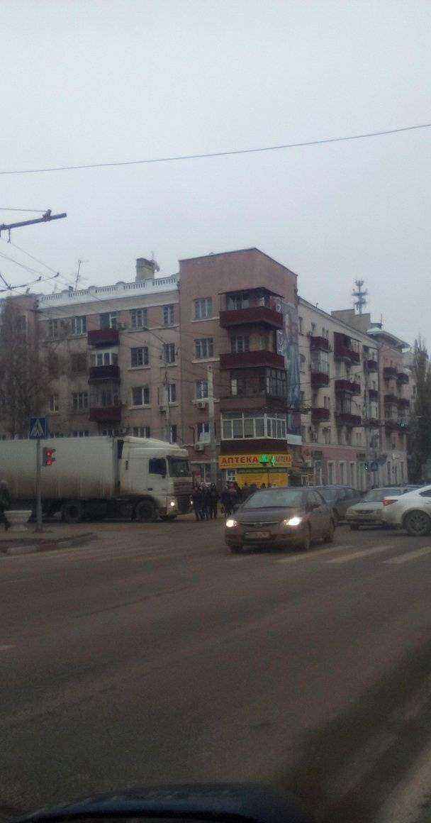 Отзывы на компанию Юг в Ростове-на-Дону c фото - фотография 2 из 2