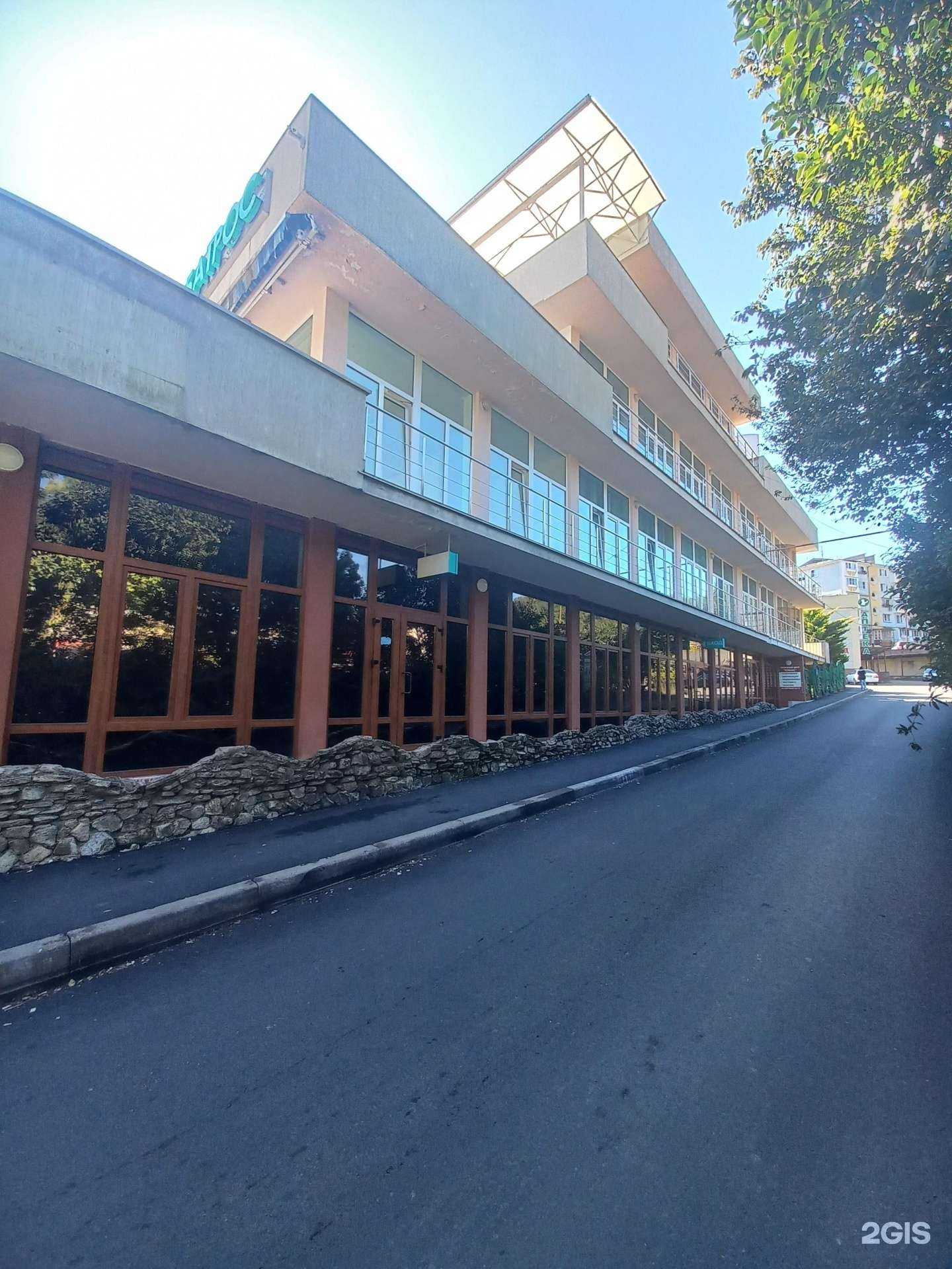 Отзывы на компанию Центр массажа и эстетики в Сочи c фото