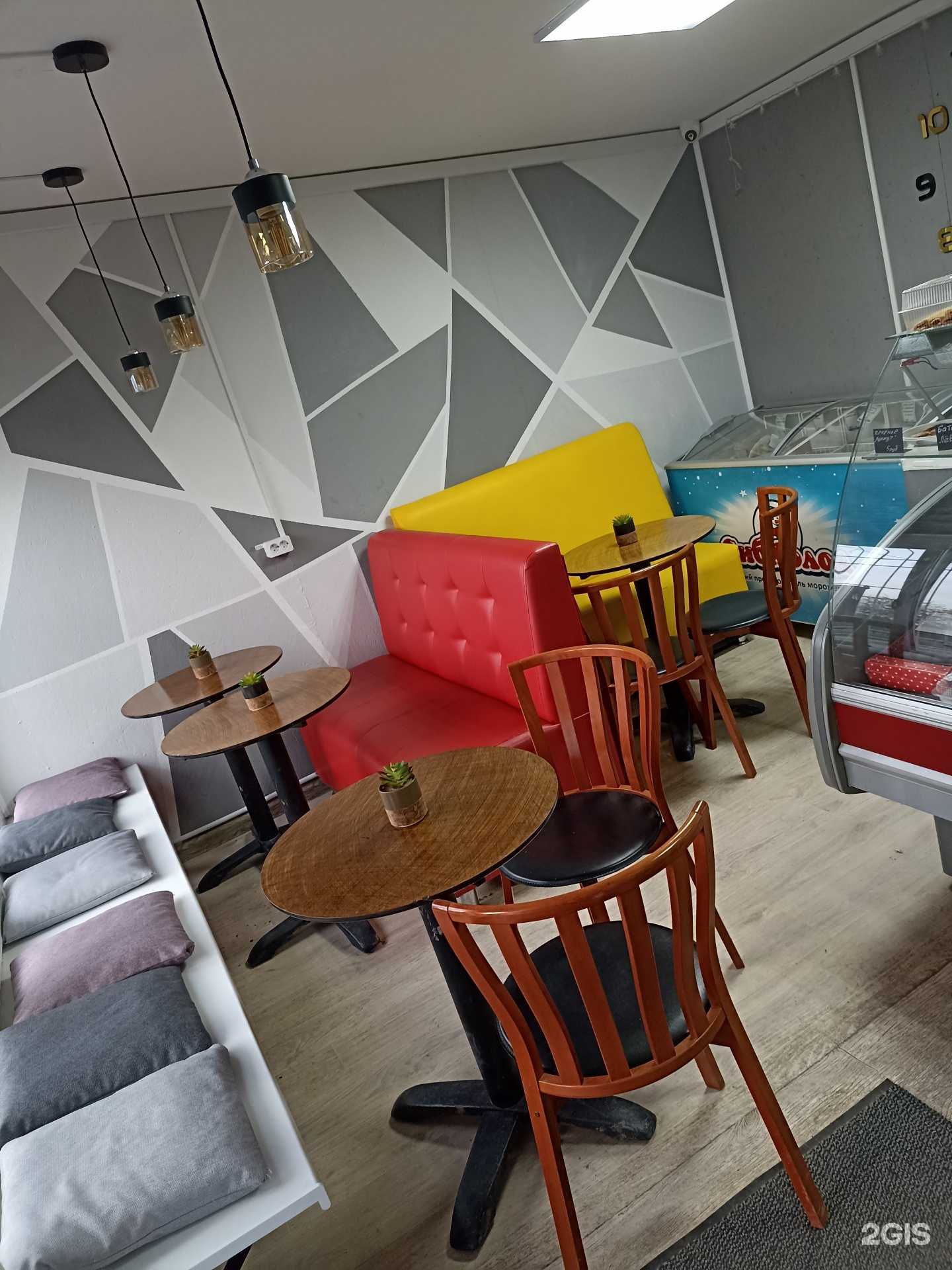 Отзывы на компанию У тёти Тани в Тюмени c фото