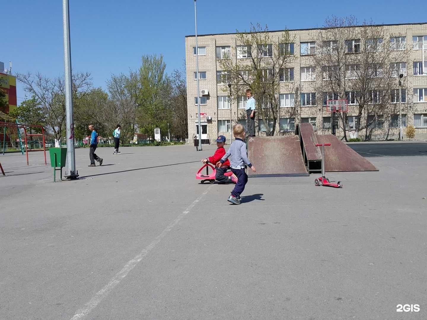 Отзывы на компанию Средняя школа №27 в Таганроге c фото