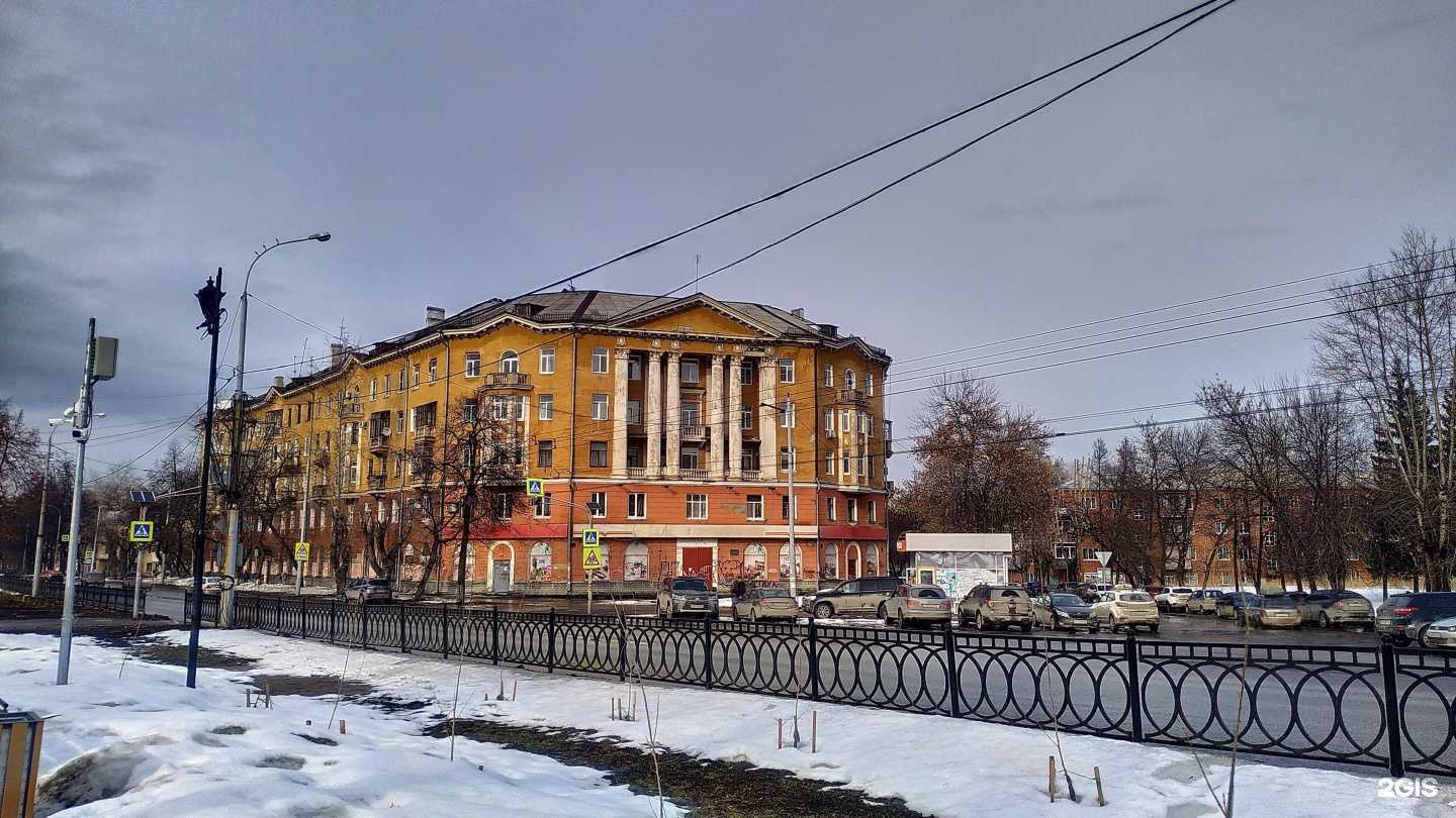 Отзывы на компанию Студия маникюра и педикюра в Екатеринбурге c фото - фотография 2 из 2