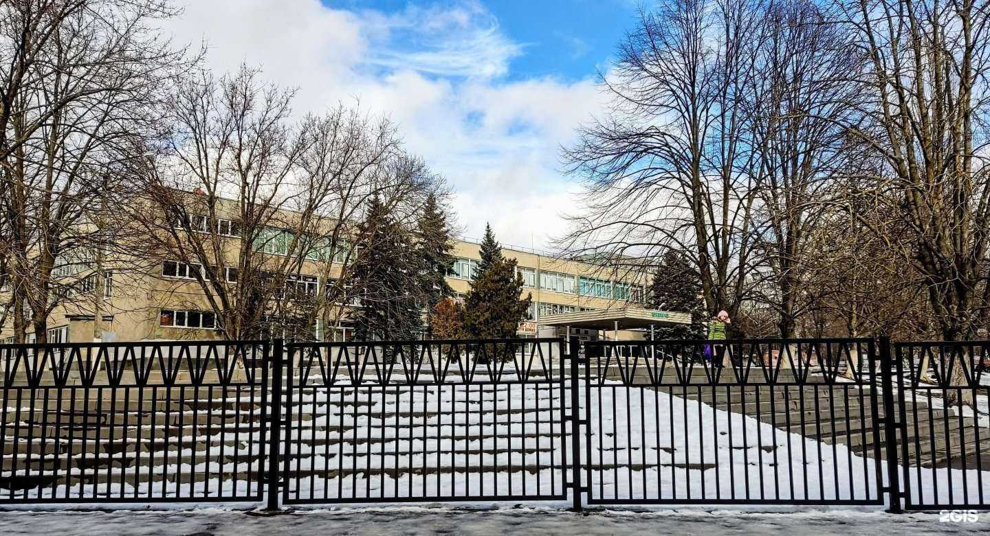 Отзывы на компанию Средняя школа №6 в г. Ростов-на-Дону c фото