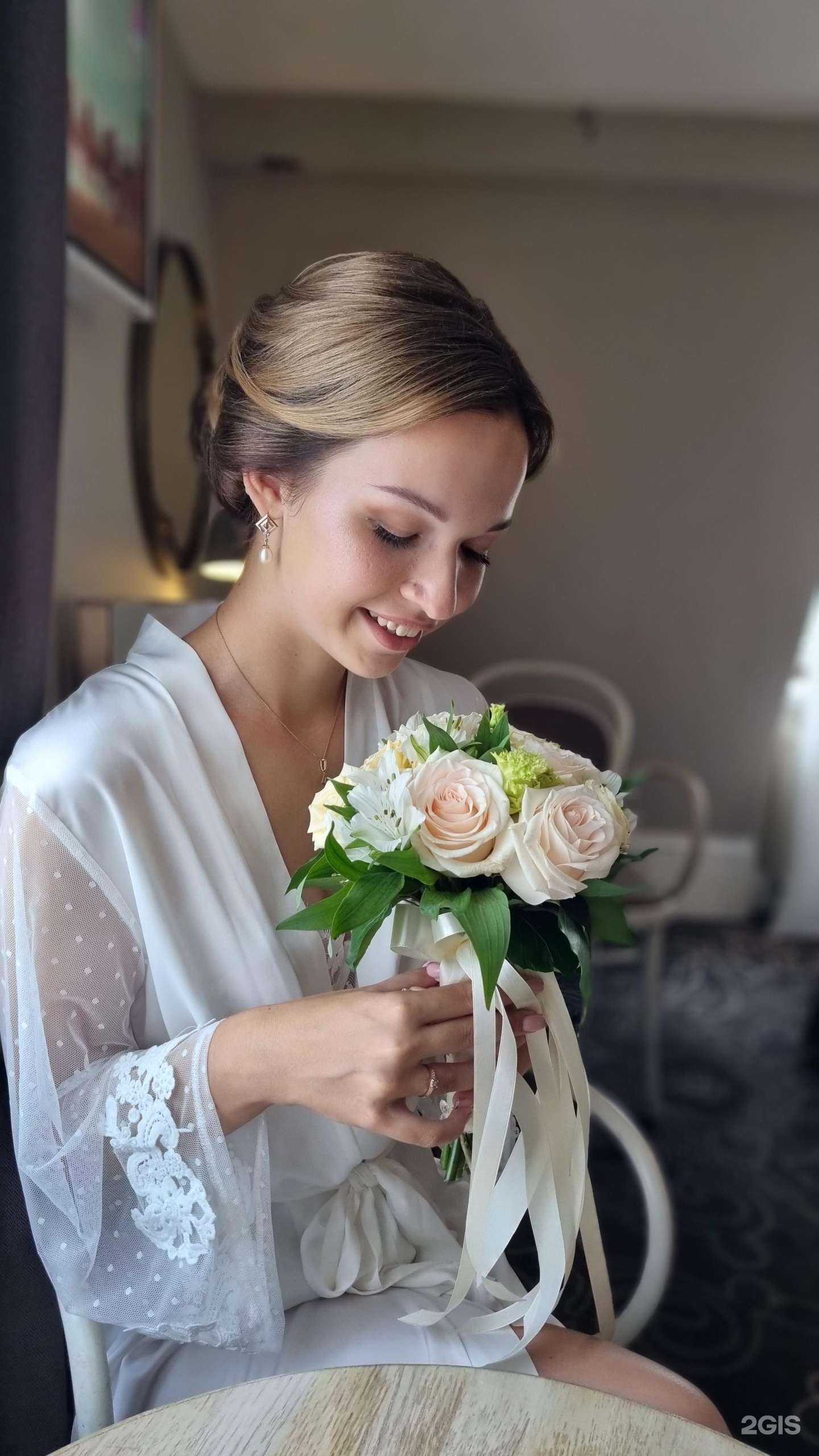 Отзывы на компанию Школа-студия макияжа Елены Онуфриевой в Калининграде c фото