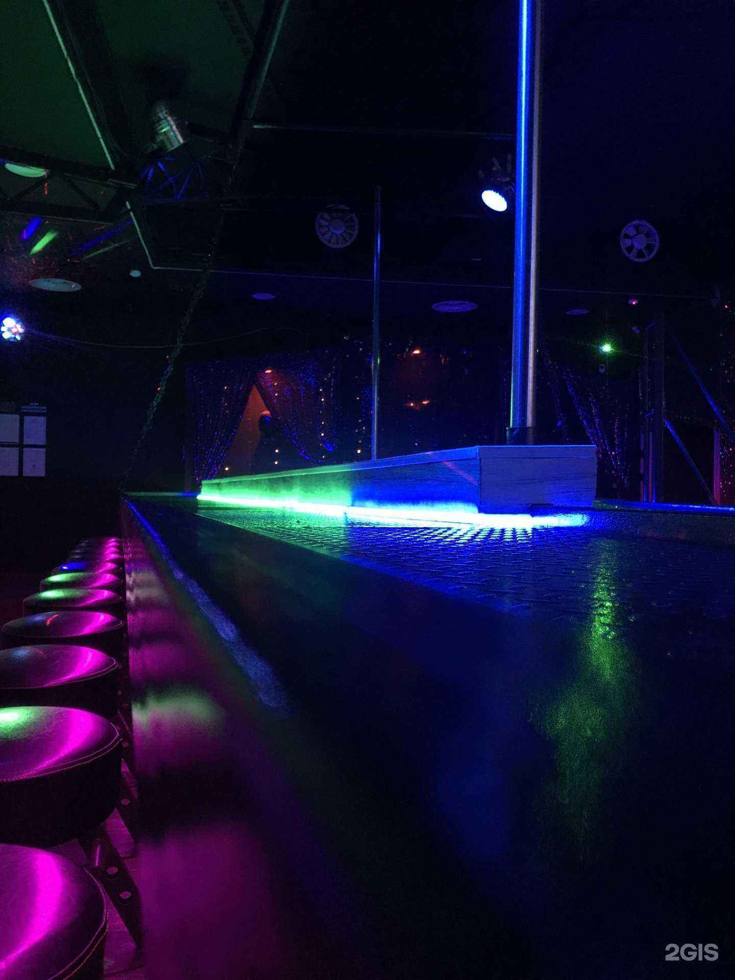 Отзывы на компанию Golden Strip Bar в г. Саратов c фото