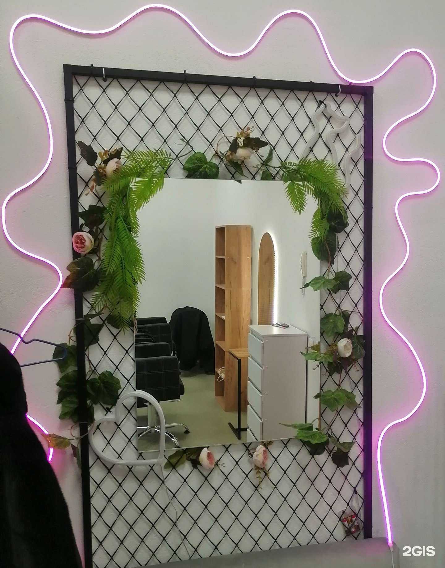 Отзывы на компанию Студия эстетики и реконструкции волос в Барнауле c фото