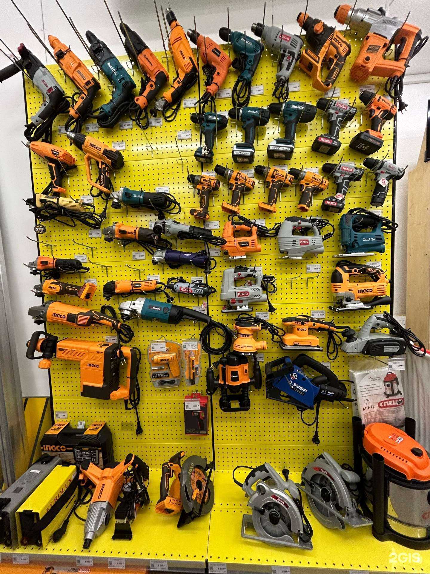 Отзывы на компанию Строительный двор в Челябинске c фото