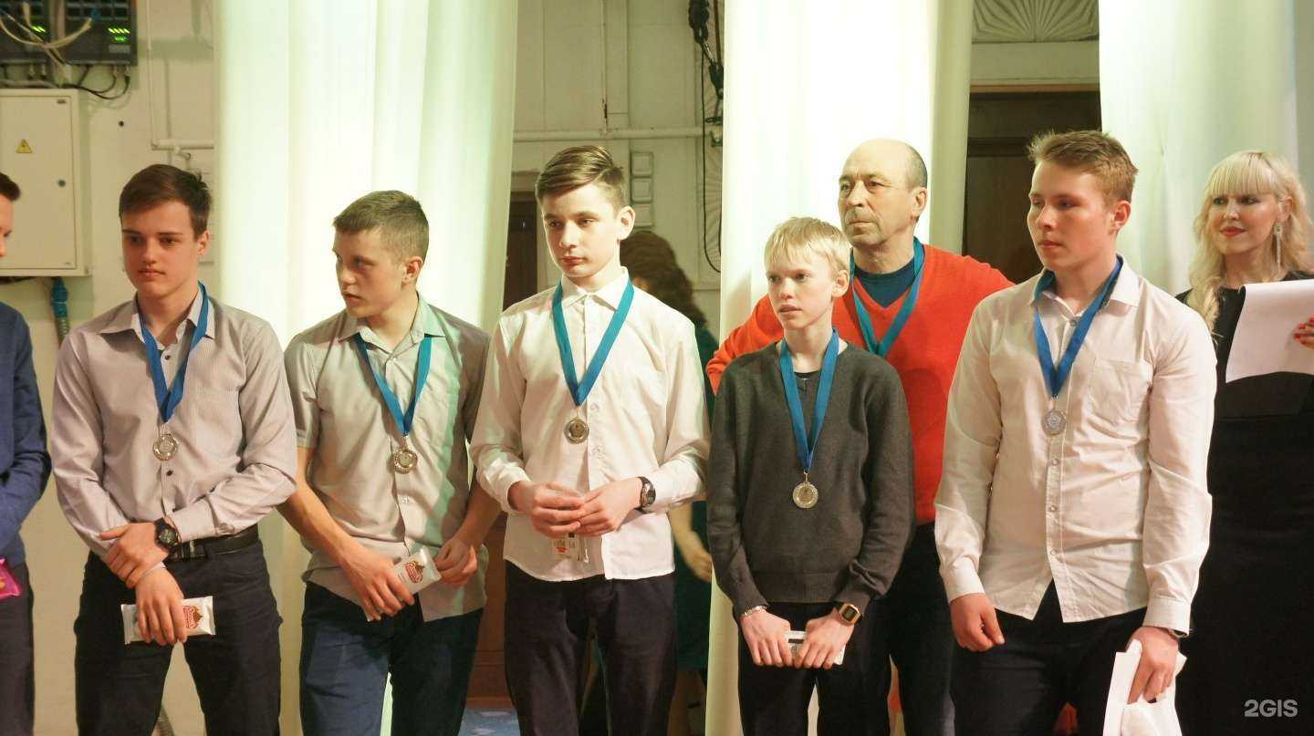 Отзывы на компанию Спортивная школа-хоккей им. Алексея Черепанова в Барнауле c фото