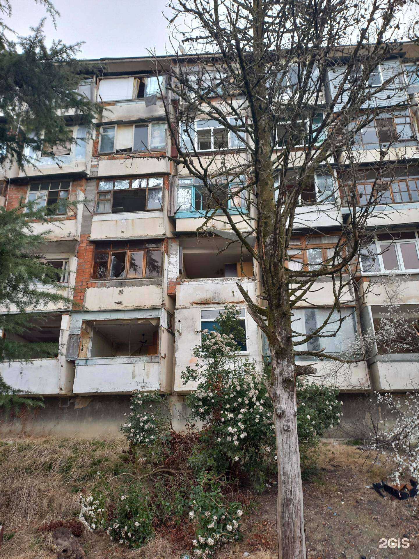 Отзывы на компанию Компания по продаже и монтажу алюминиевых окон в г. Сочи c фото