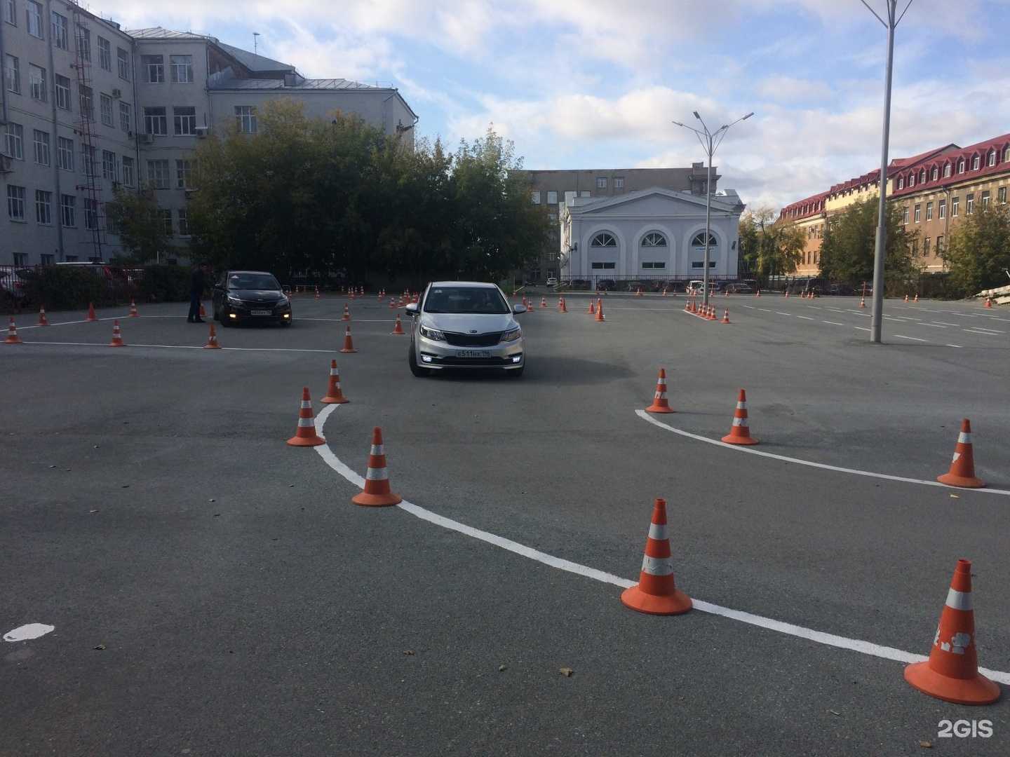 Отзывы на компанию УРФУ им. Первого Президента России Б.Н. Ельцина в Екатеринбурге c фото