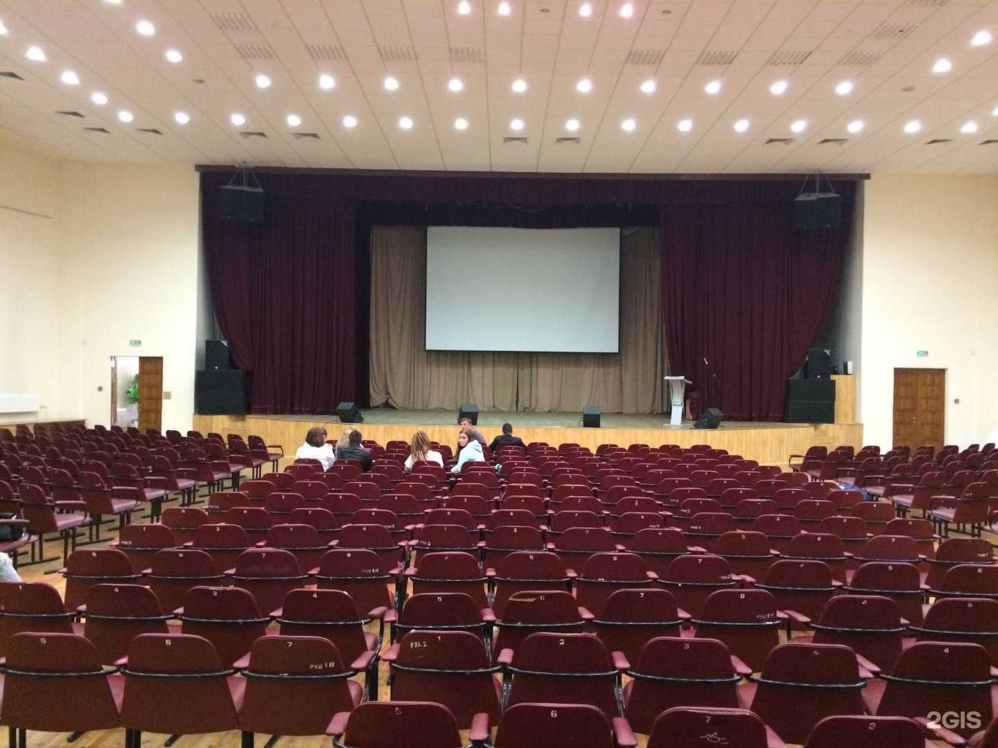 Отзывы на компанию Уральский государственный экономический университет в г. Екатеринбург c фото