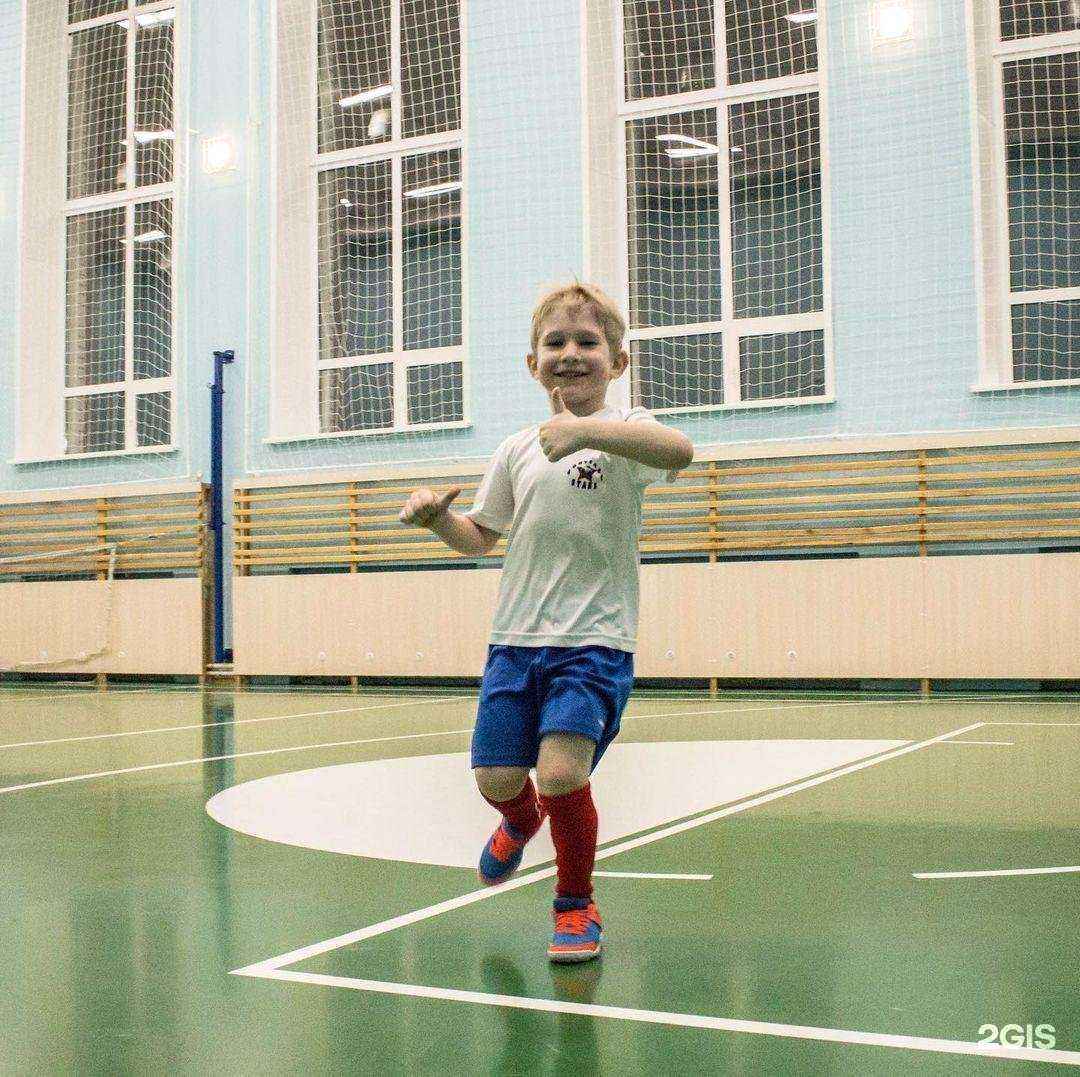 Отзывы на компанию Футболстарс в Барнауле c фото