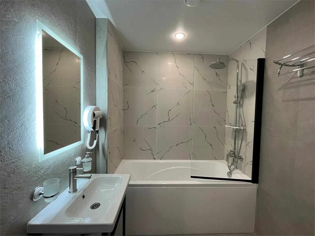 Отзывы на компанию Port Comfort 4* в Санкт-Петербурге c фото