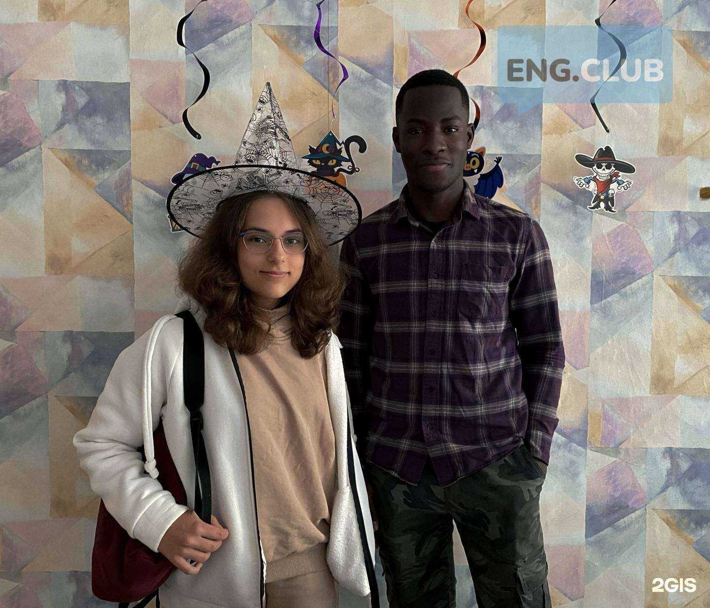 Отзывы на компанию Eng.Club в Владивостоке c фото