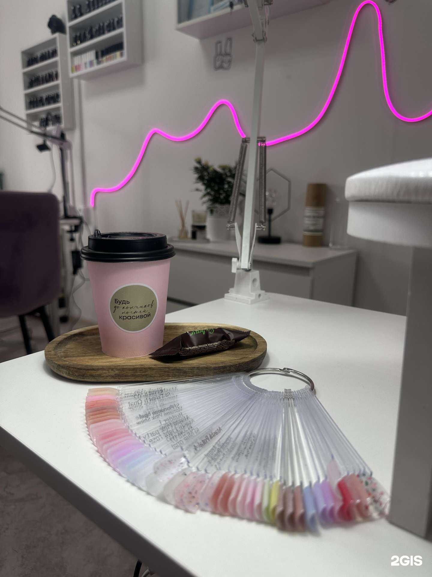 Отзывы на компанию Студия маникюра в Сургуте c фото