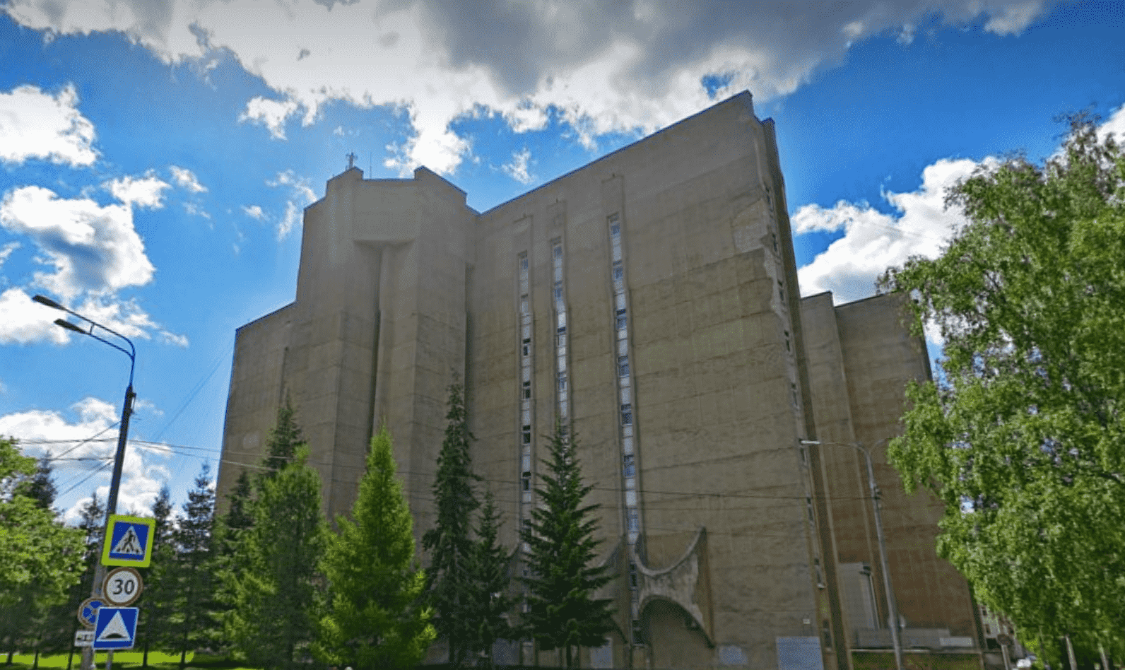 Отзывы на компанию ФГБУЗ КБ №8 ФМБА России в г. Обнинск c фото