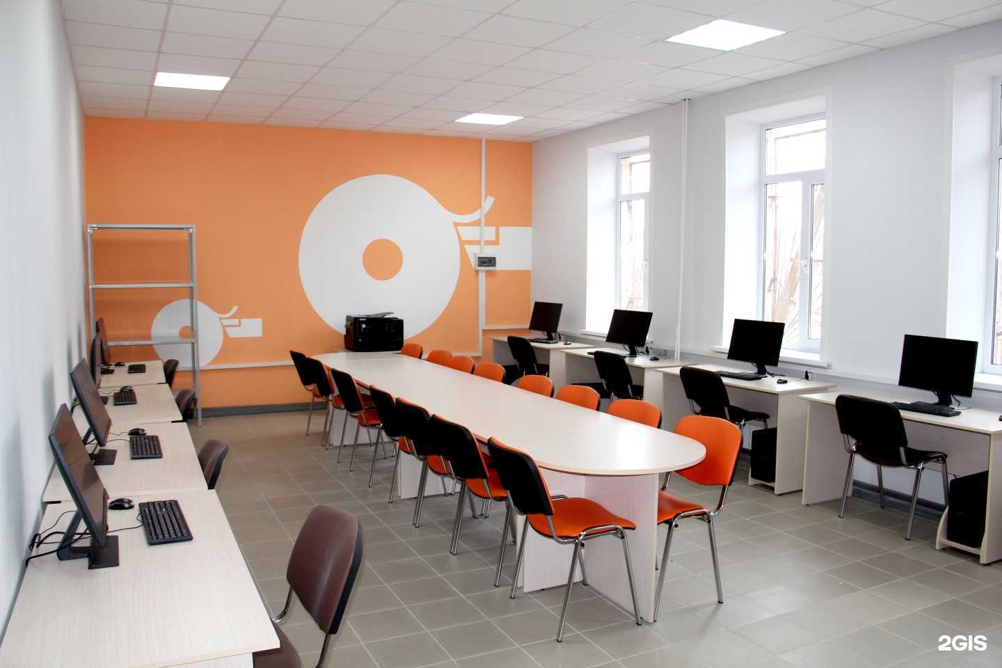 Отзывы на компанию Астраханский государственный колледж профессиональных технологий в г. Астрахань c фото