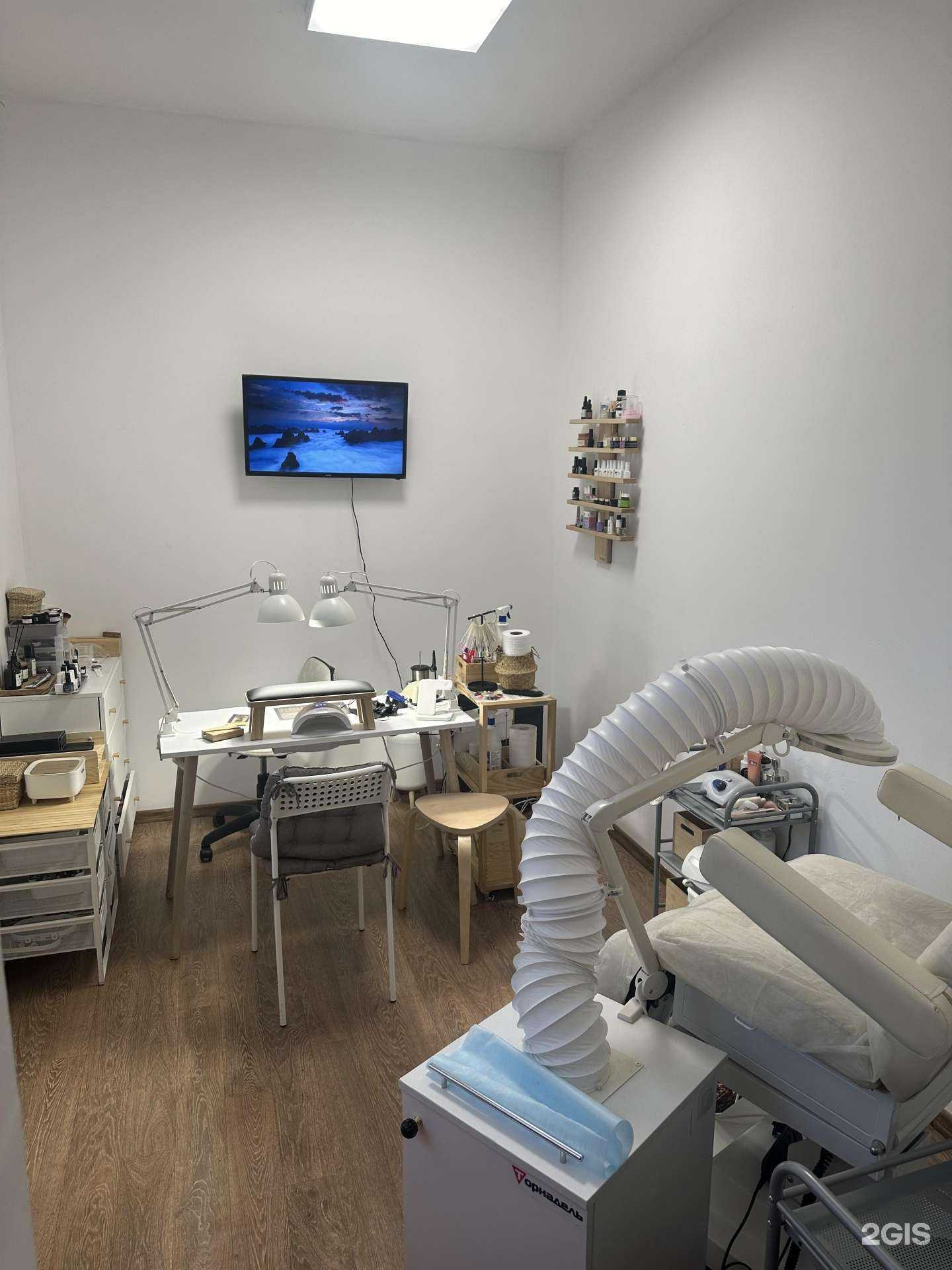 Отзывы на компанию Студия ногтевого сервиса в Тюмени c фото