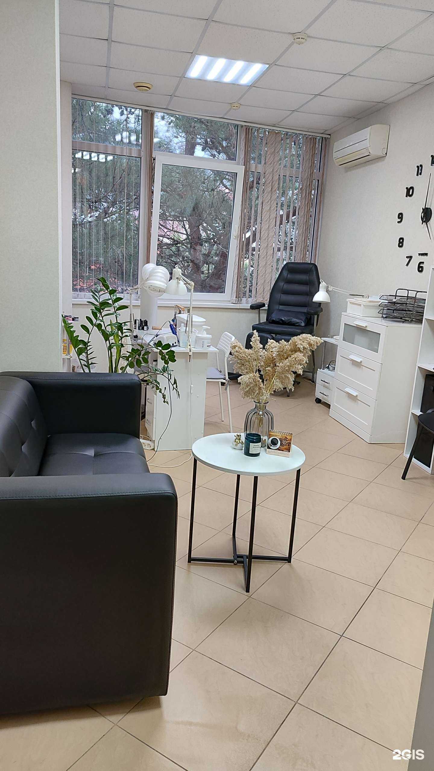 Отзывы на компанию Про маникюр педикюр в г. Геленджик c фото