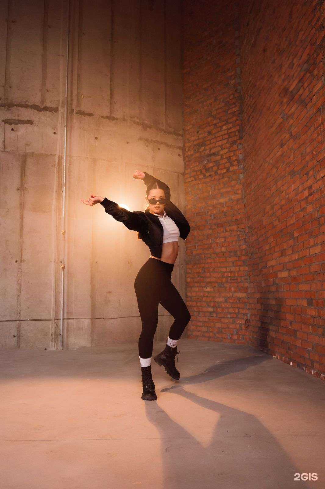 Отзывы на компанию One Moment Dance School в Новосибирске c фото