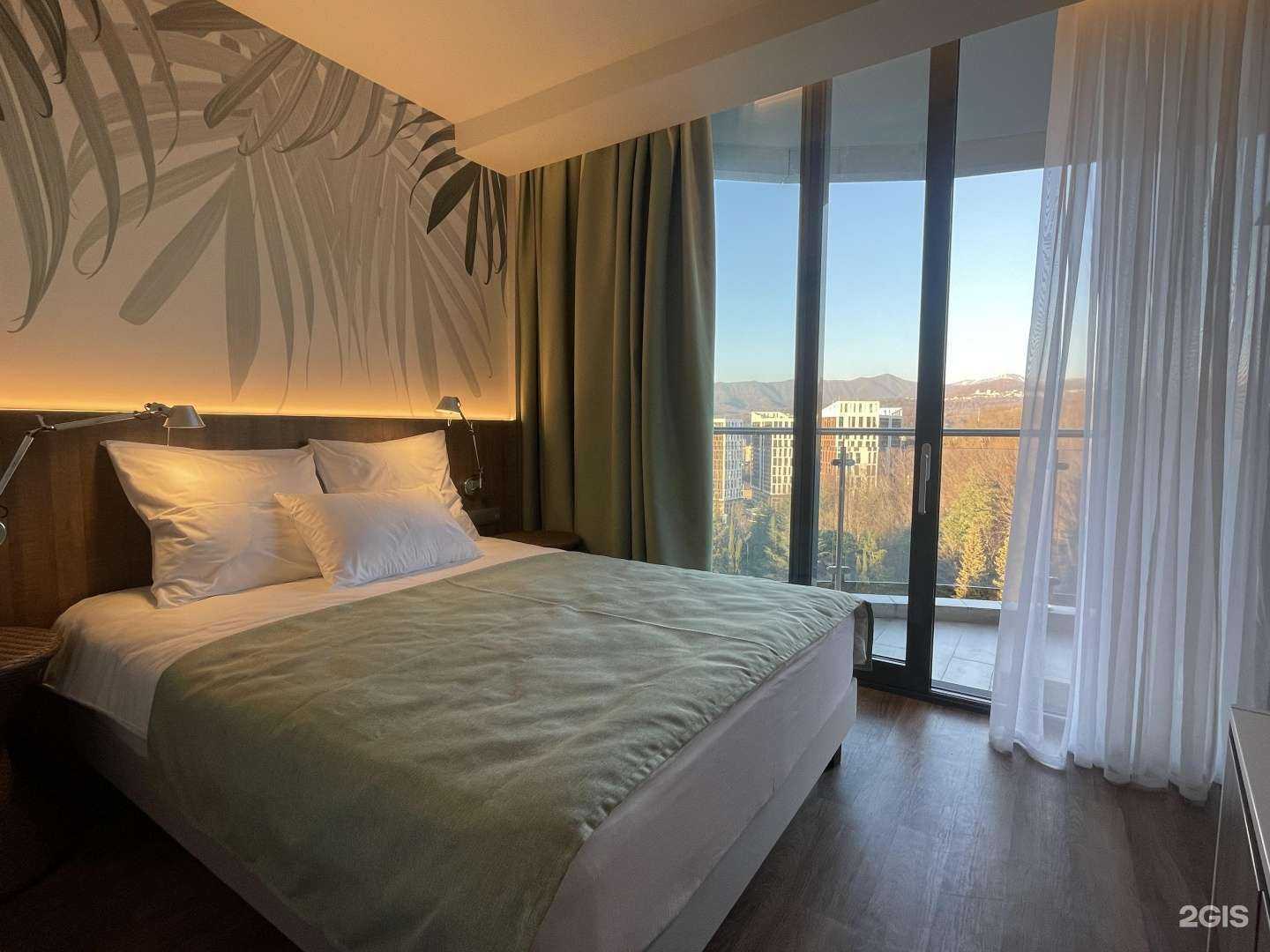 Отзывы на компанию Частные апартаменты на Ленинградской в отеле 4**** в Сочи c фото