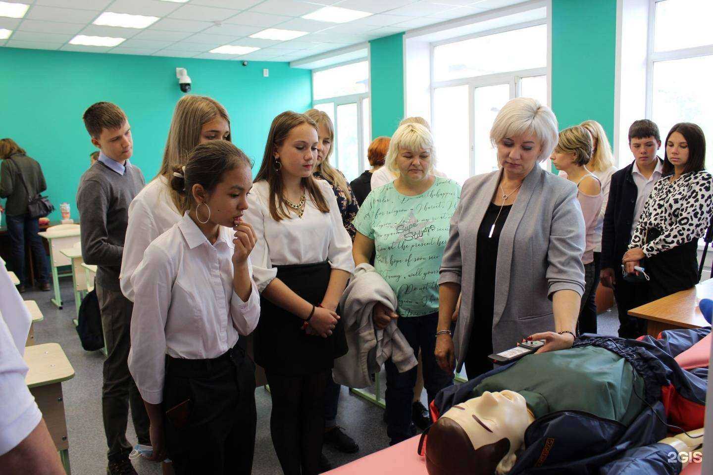 Отзывы на компанию Средняя школа №19 в г. Междуреченск c фото