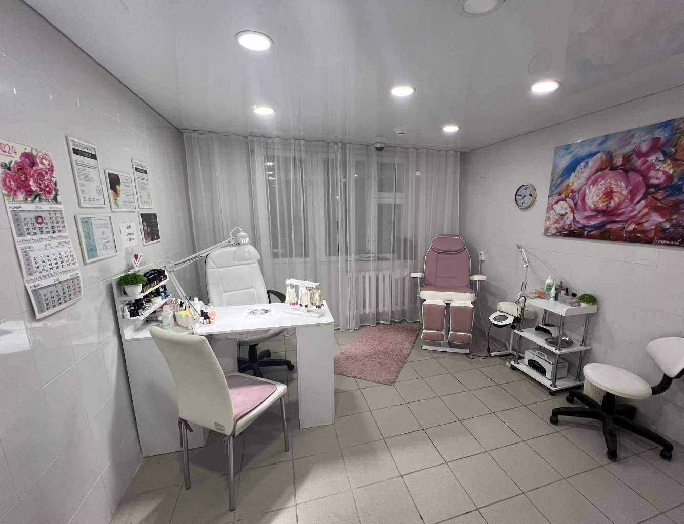 Отзывы на компанию Студия маникюра в Тюмени c фото