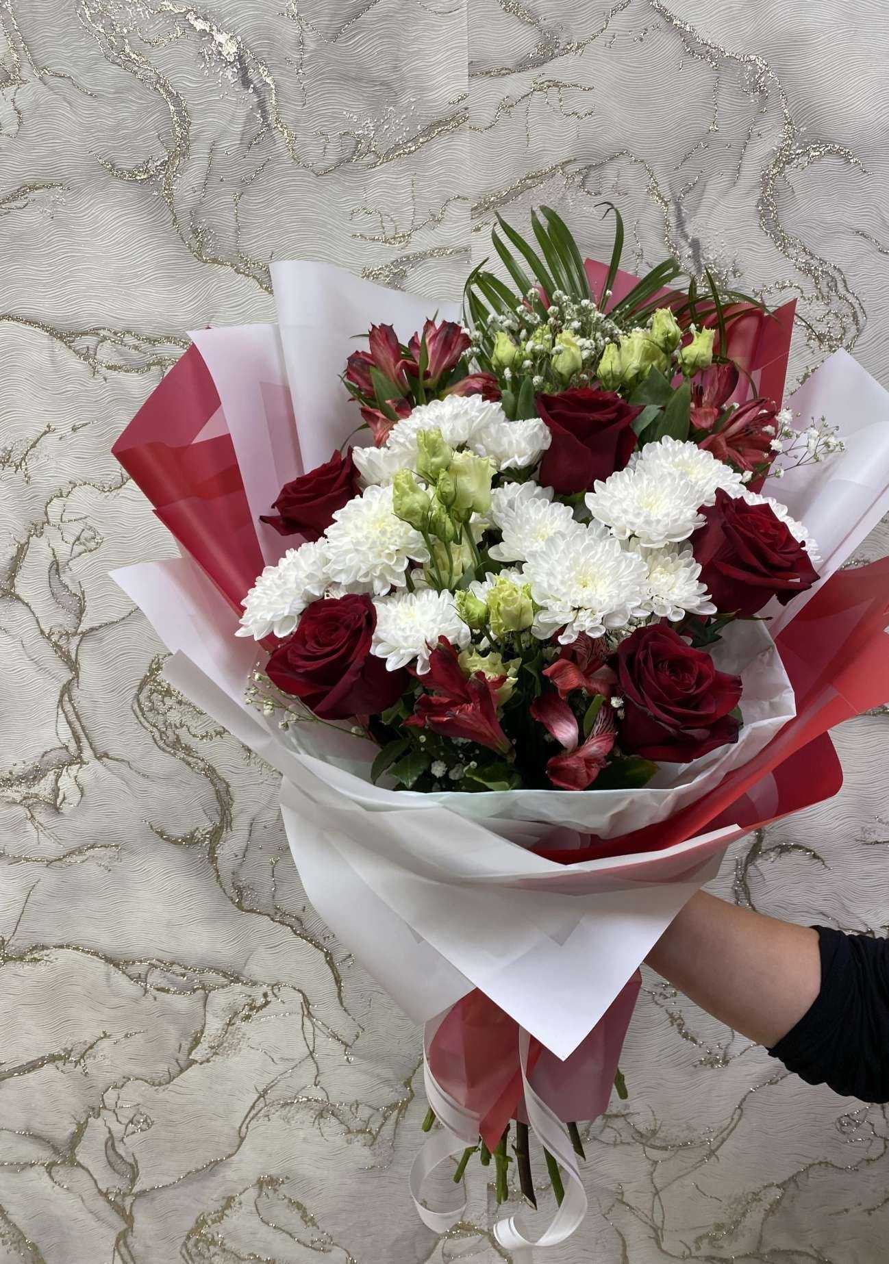 Отзывы на компанию Цветочный двор в Киселёвске c фото