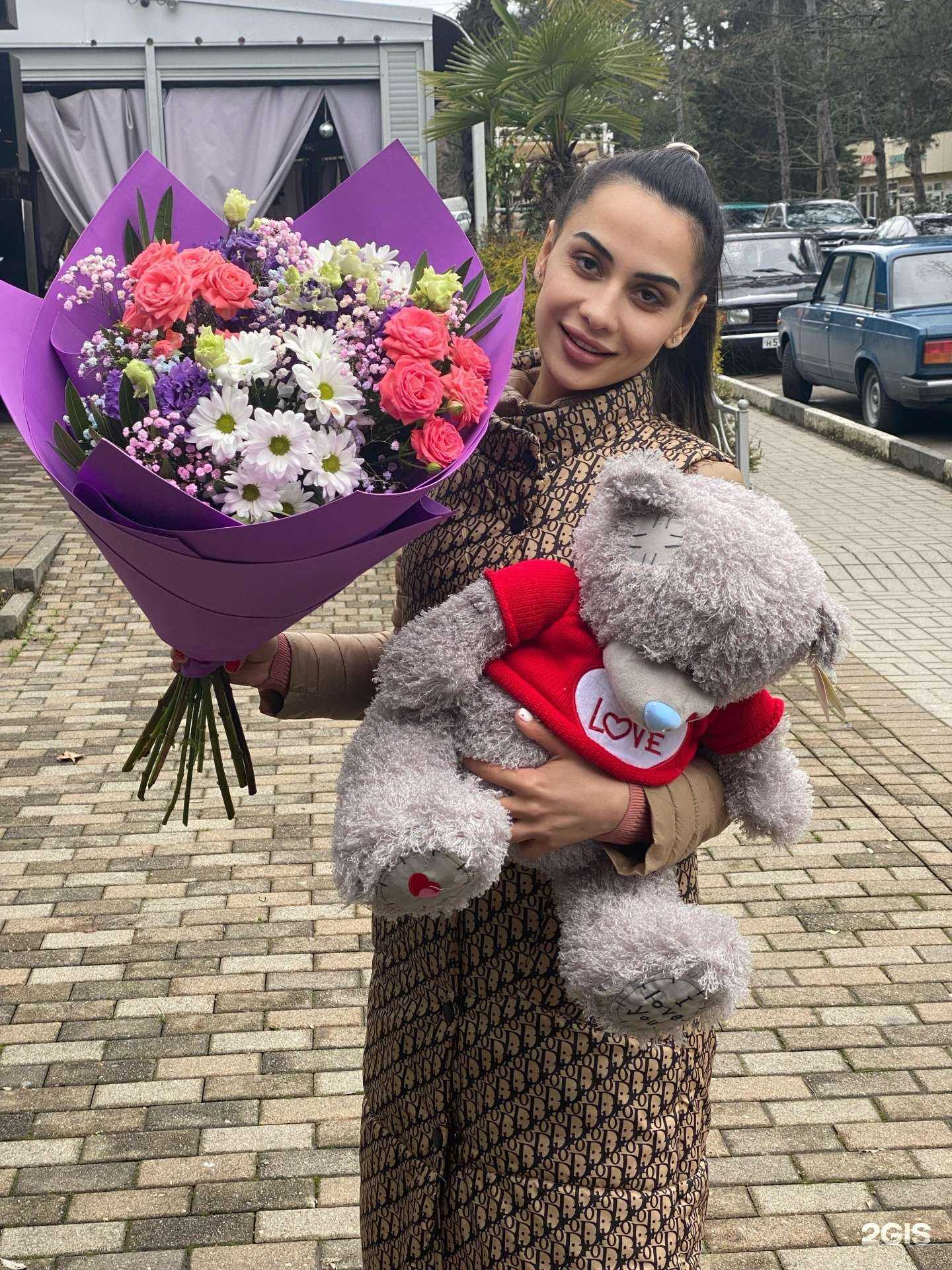 Отзывы на компанию Цветочный магазин в Сочи c фото