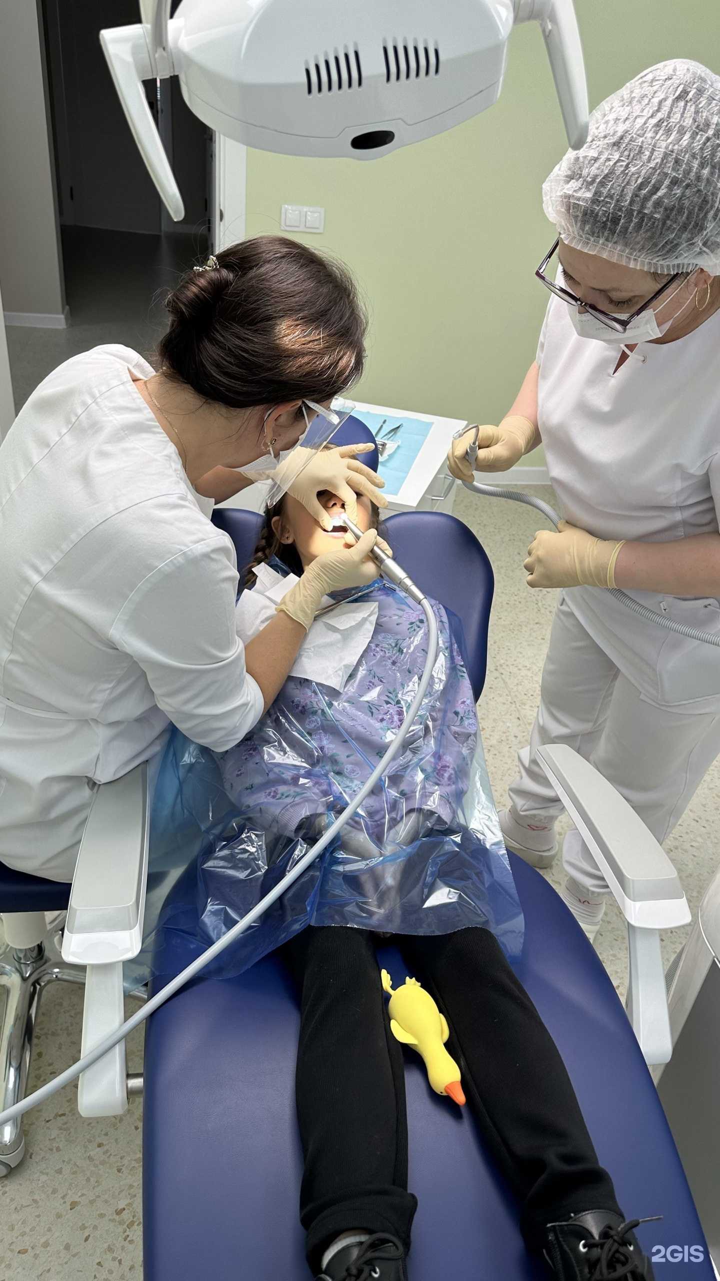 Отзывы на компанию ФэмилиДент в г. Южно-Сахалинск c фото