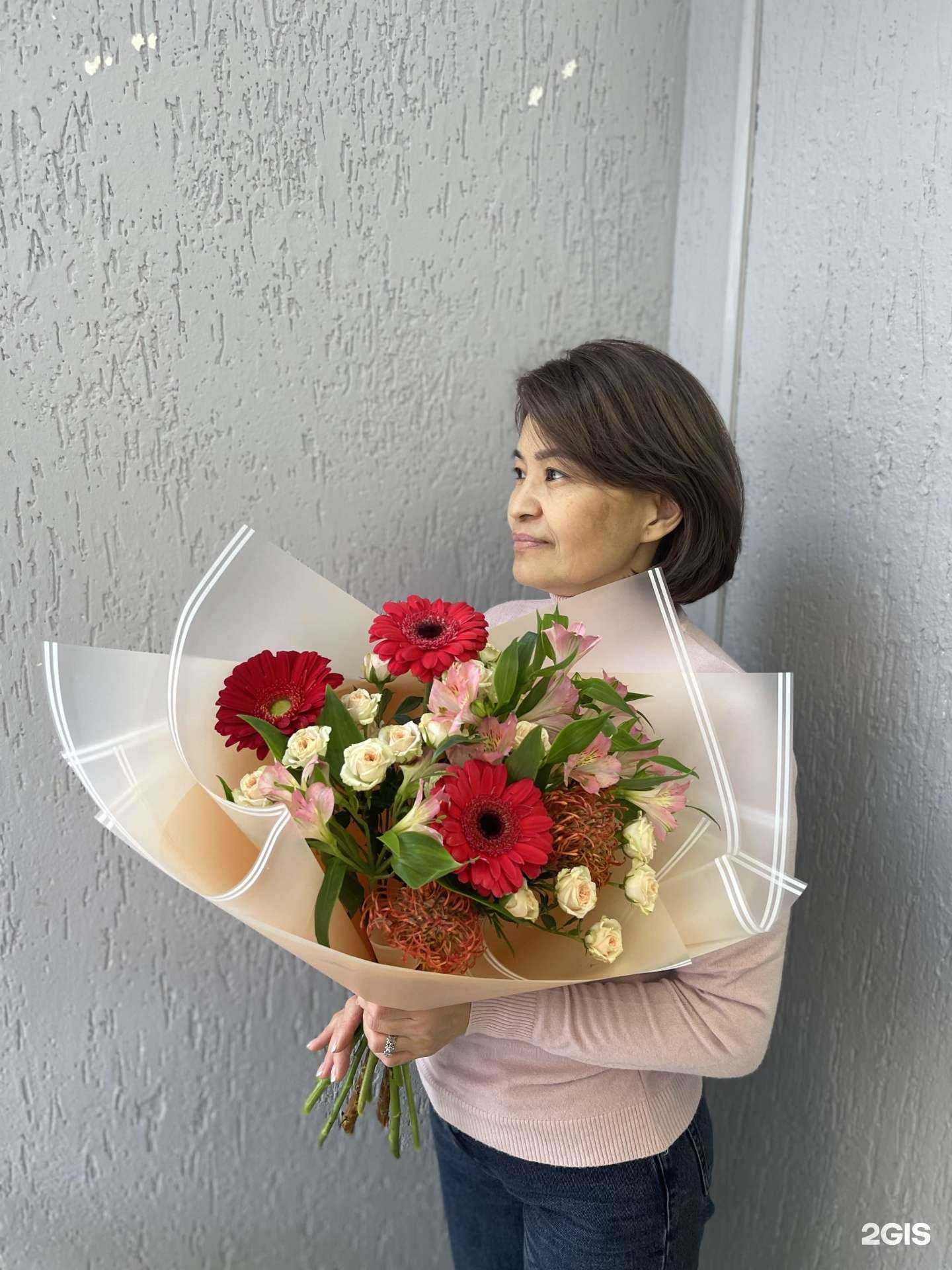 Отзывы на компанию Цветочная лавка в Саратове c фото