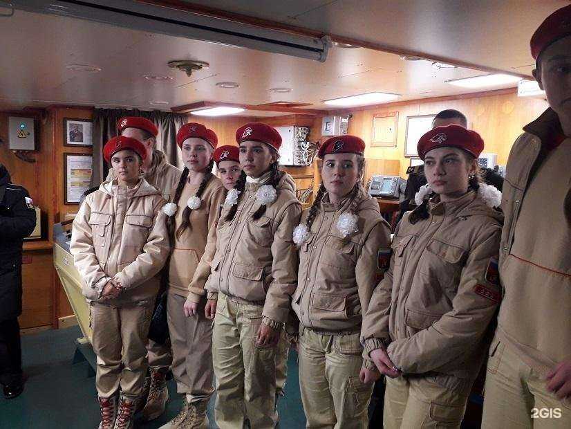 Отзывы на компанию Средняя школа №3 в г. Вилючинск c фото