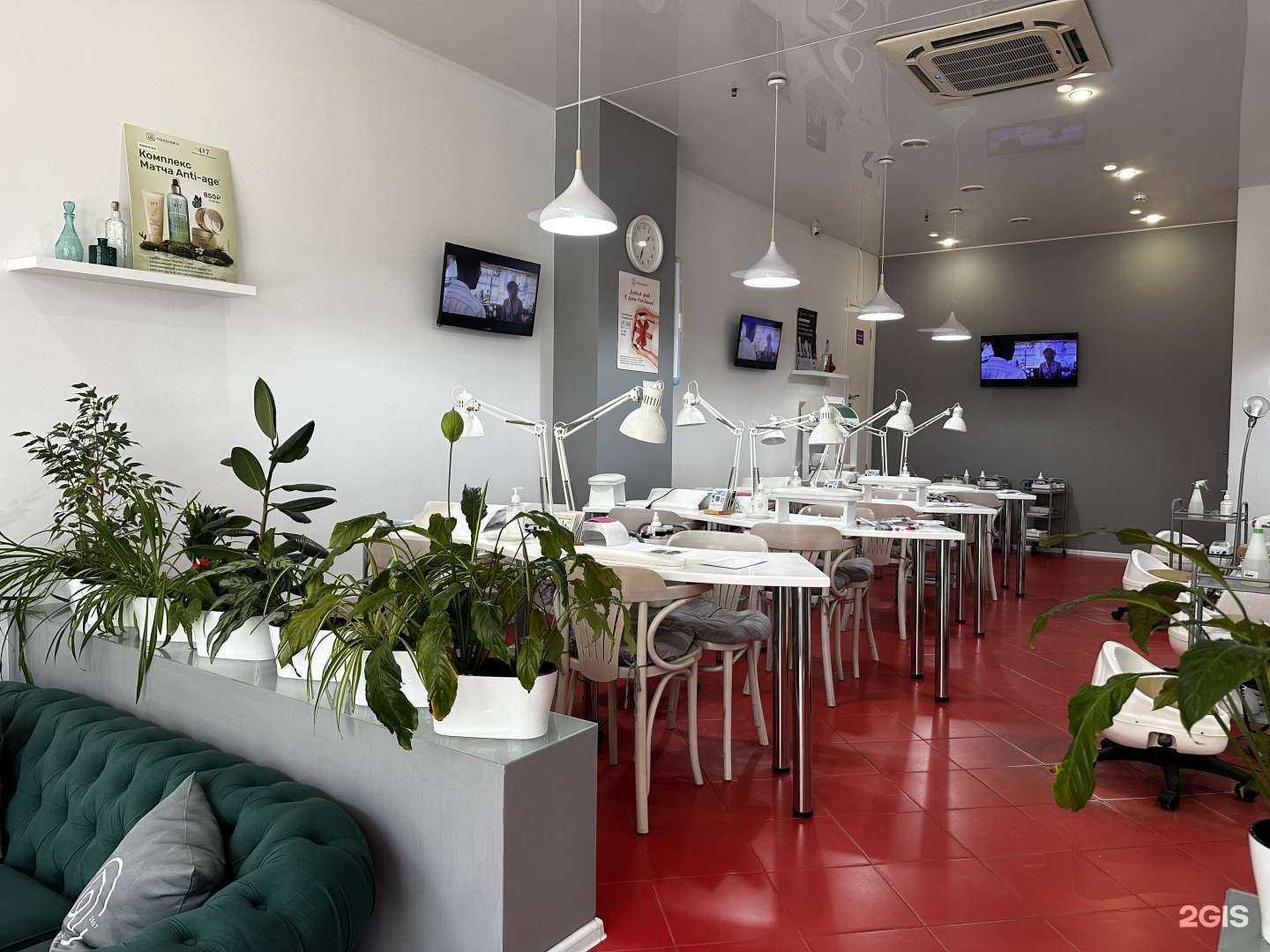 Отзывы на компанию Салон на Баумана в Казани c фото