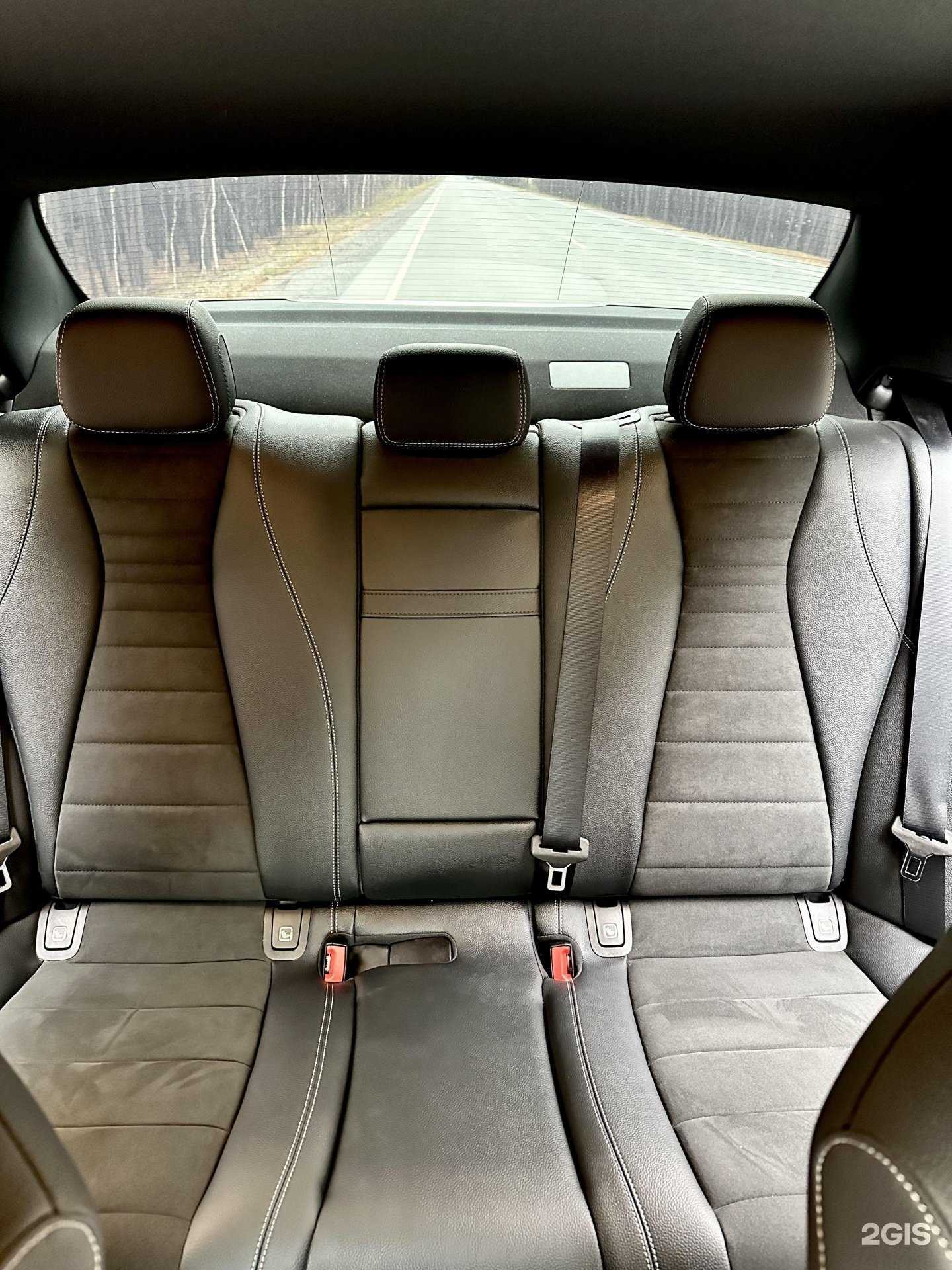 Отзывы на компанию Компания по аренде автомобилей с водителем в г. Тюмень c фото