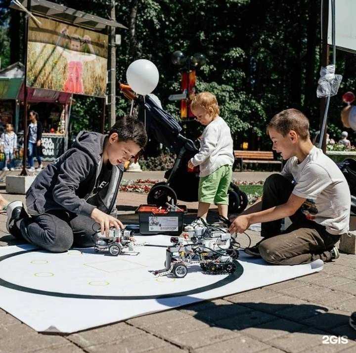 Отзывы на компанию Клуб робототехники, программирования, авиамоделирования в Казани c фото