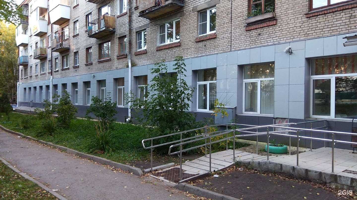 Отзывы на компанию Детская городская поликлиника №13 в Екатеринбурге c фото - фотография 2 из 2