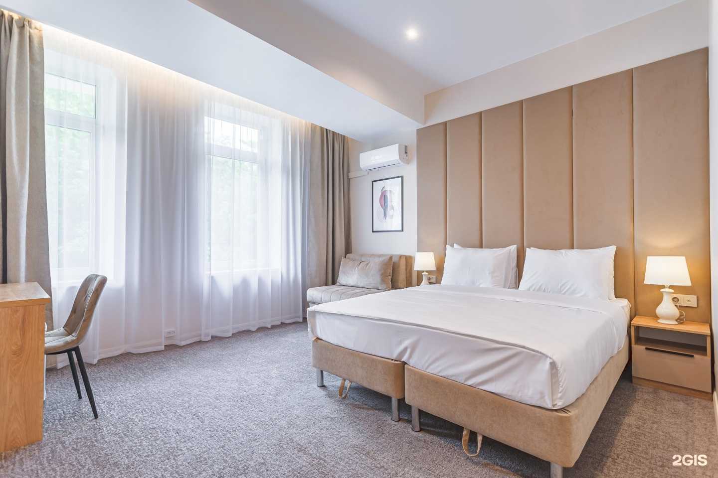 Отзывы на компанию Kinney hotel sea view в г. Владивосток c фото