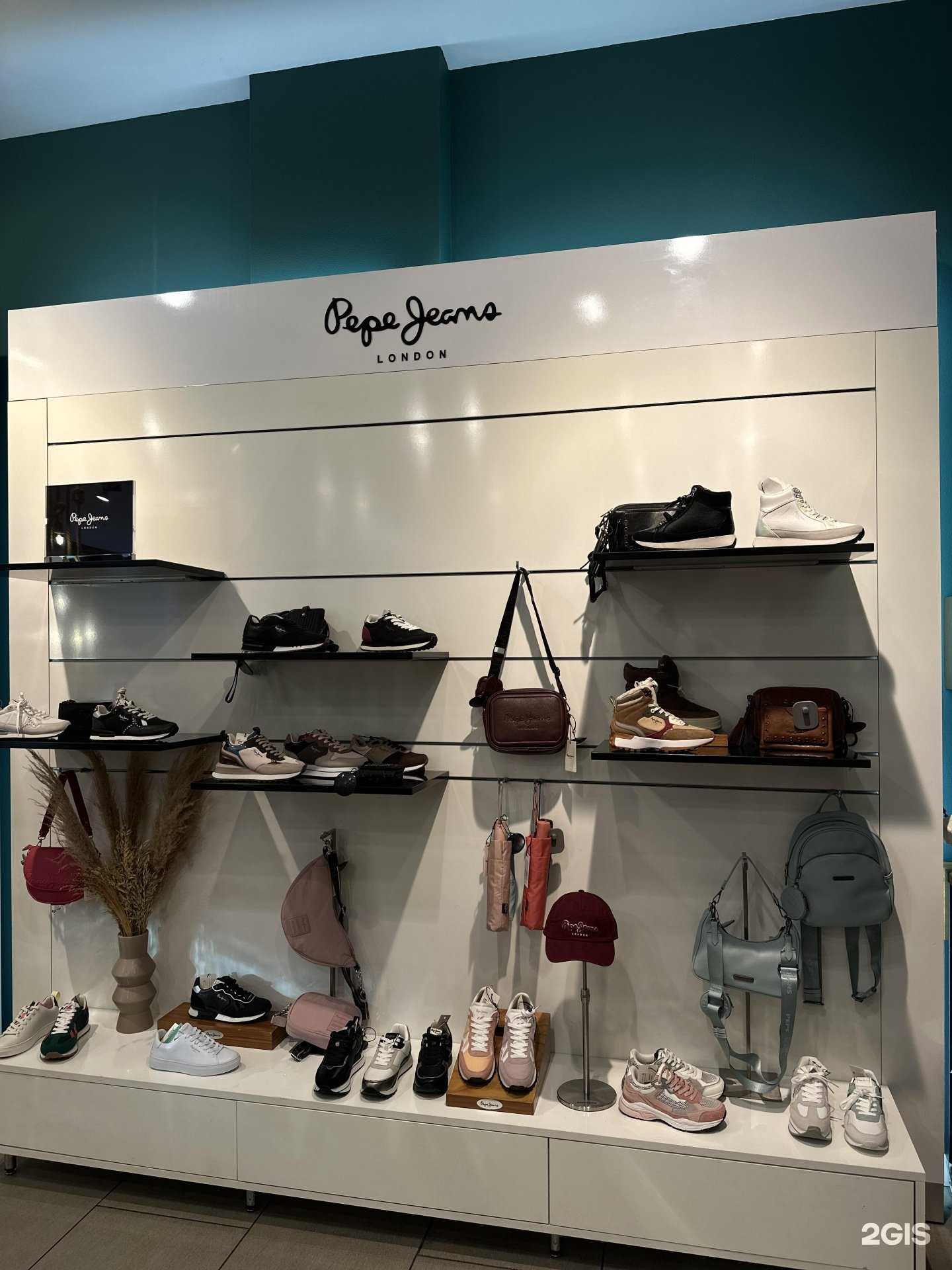 Отзывы на компанию Moda центр сити в Калининграде c фото