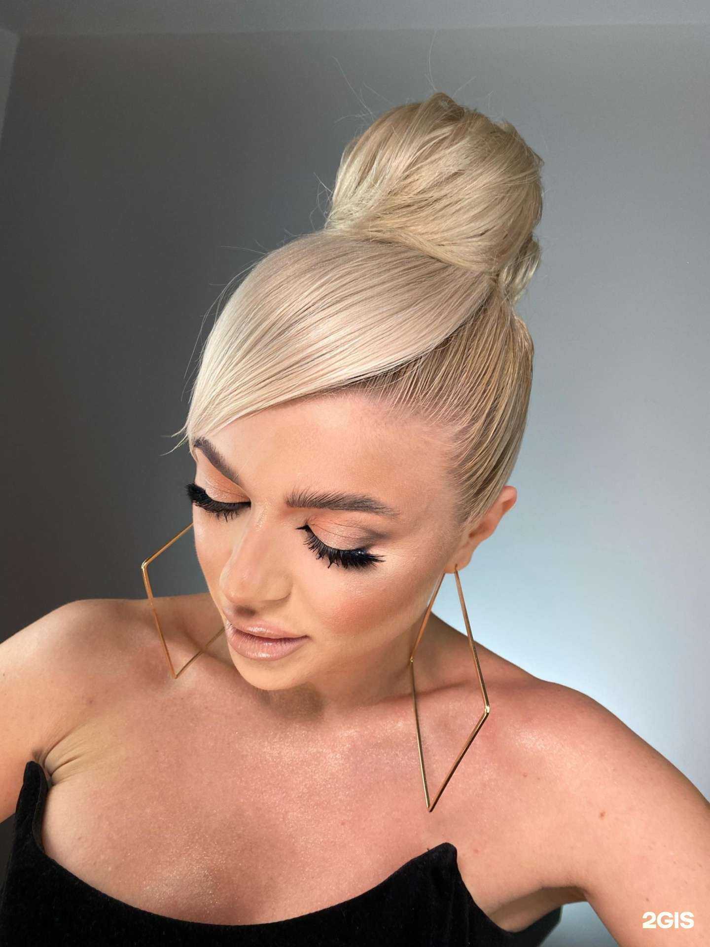 Отзывы на компанию Первая студия причесок и макияжа в Иркутске c фото